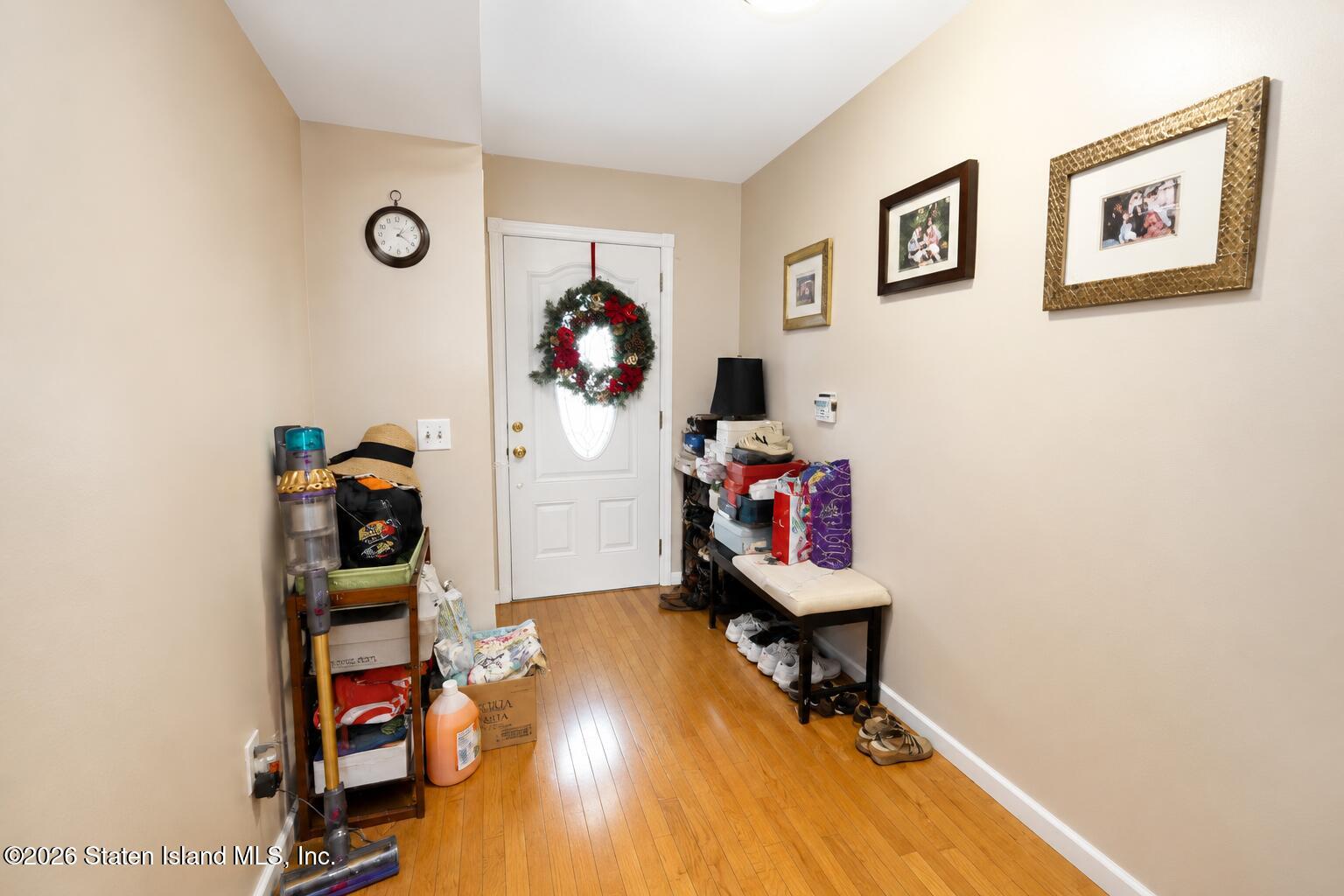 315 Lamberts Lane Image 4