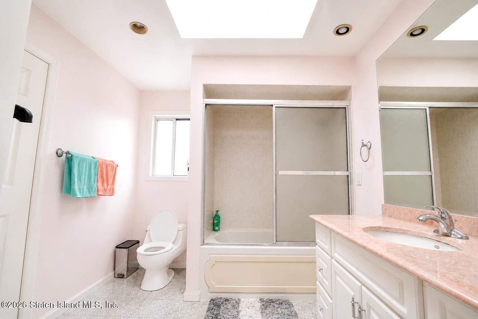 315 Lamberts Lane, Staten Island, NY, 10314 image 17