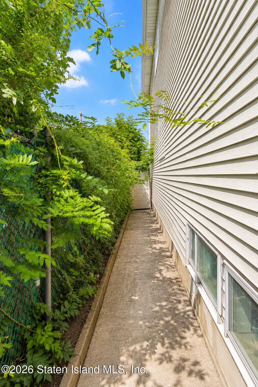 52 Ridgewood Avenue, Staten Island, NY, 10312 image 23
