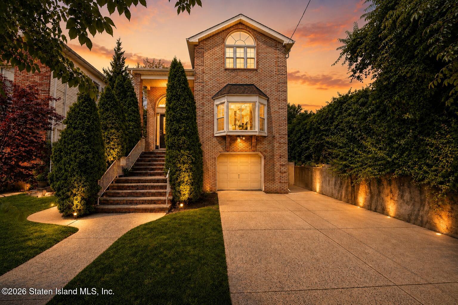 52 Ridgewood Avenue Image 3