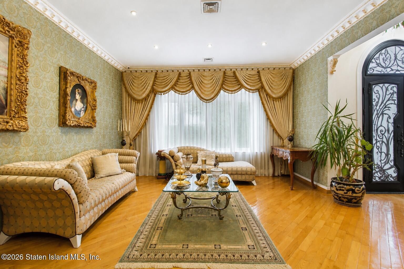52 Ridgewood Avenue, Staten Island, NY, 10312 image 35