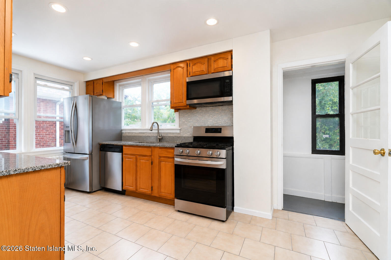 155 Fulton Street, Staten Island, NY, 10304 image 14