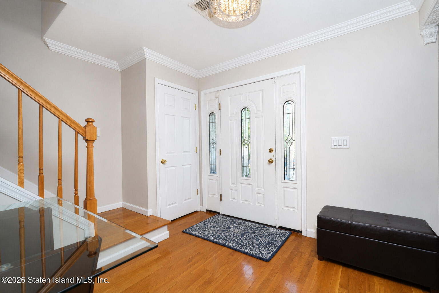 975 Lamont Avenue Image 4