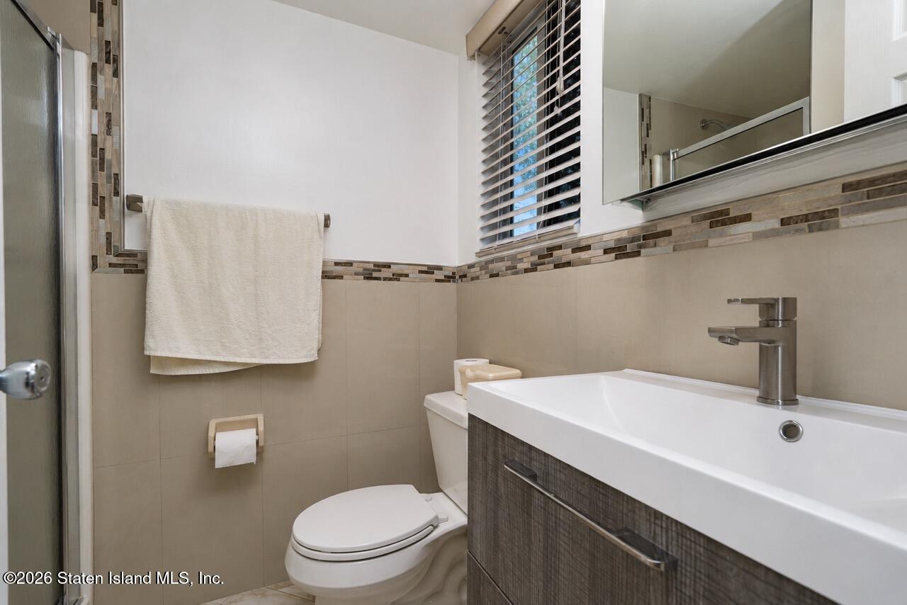 64 Amanda Court, Staten Island, NY, 10312 image 7