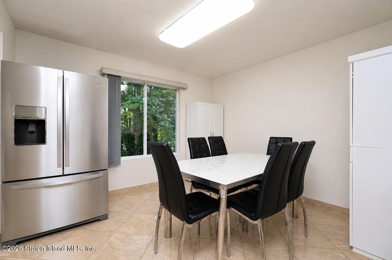 64 Amanda Court, Staten Island, NY, 10312 image 16