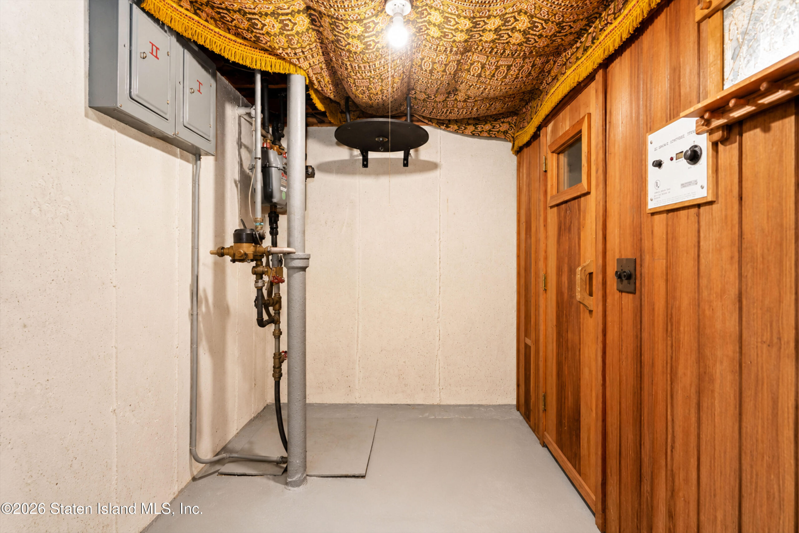 33 Endor Avenue, Staten Island, NY, 10301 image 36