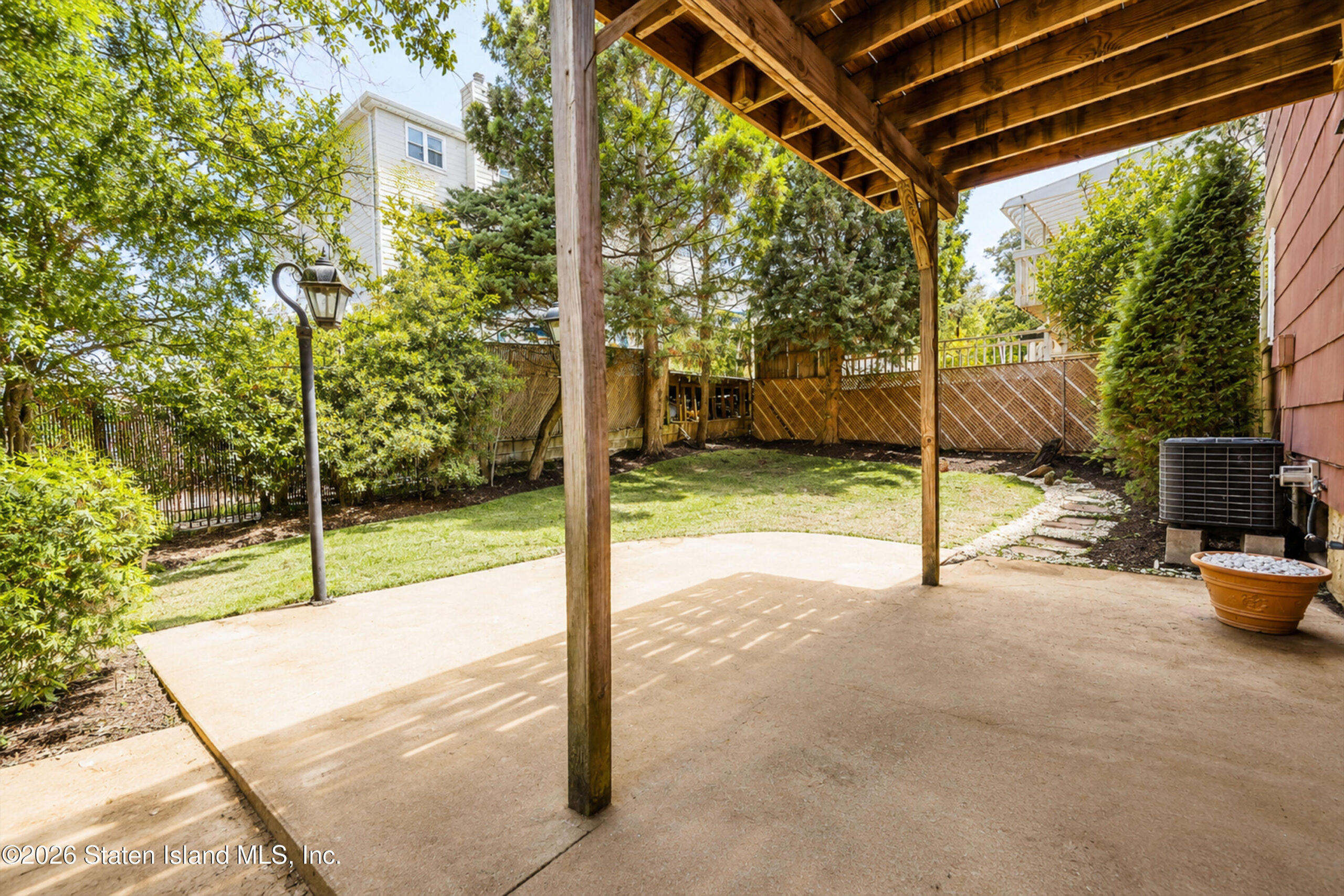 33 Endor Avenue, Staten Island, NY, 10301 image 38