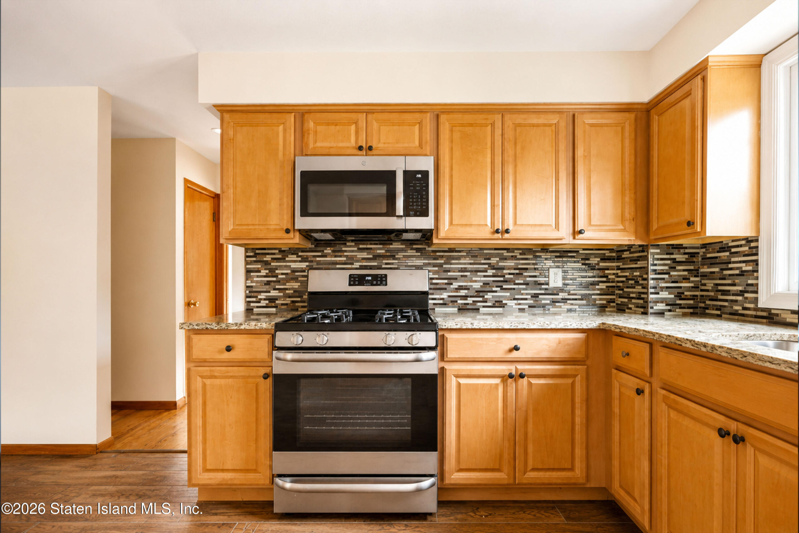 35 Cattaraugus Street, Staten Island, NY, 10301 image 40