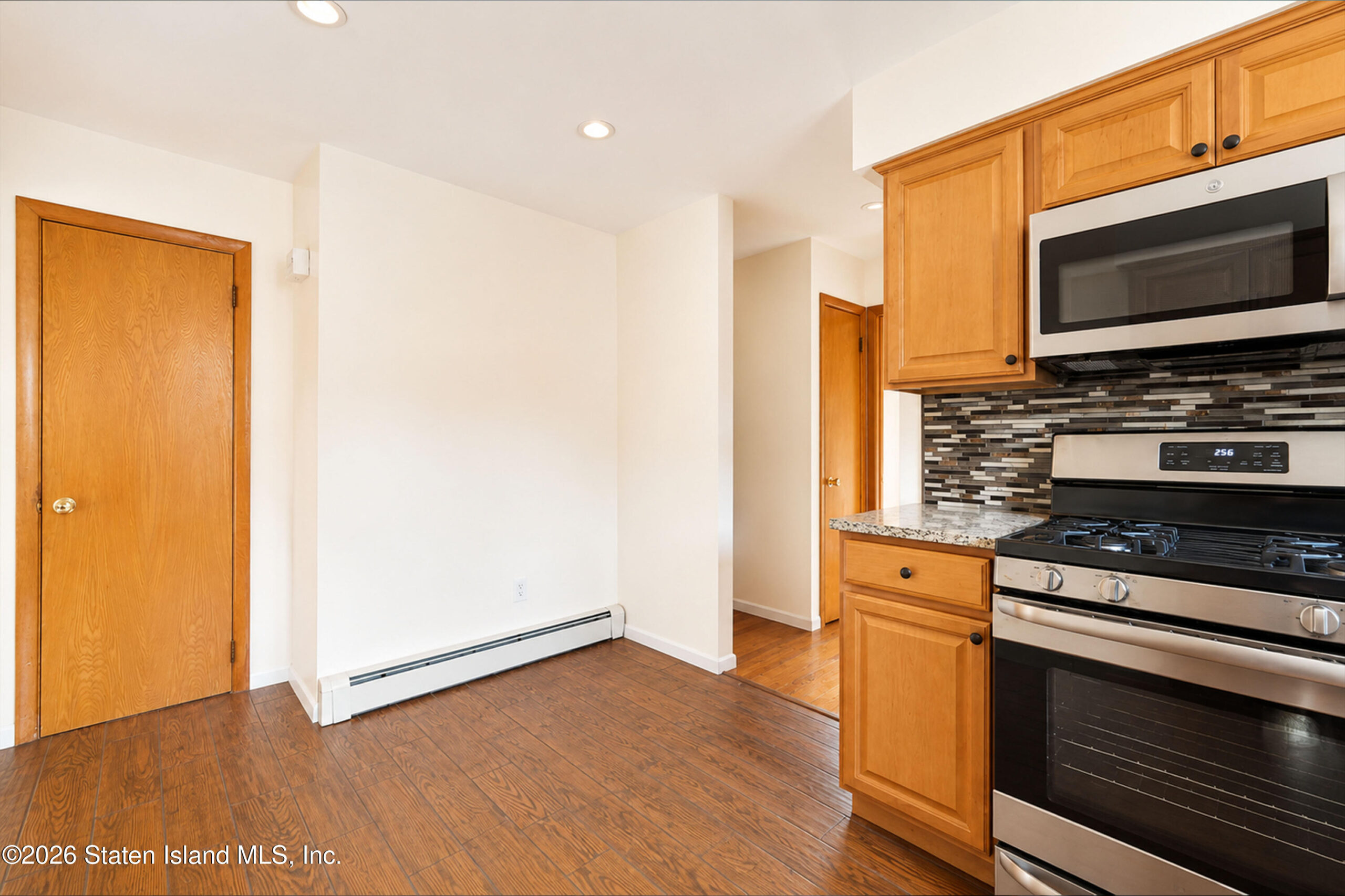 35 Cattaraugus Street, Staten Island, NY, 10301 image 41