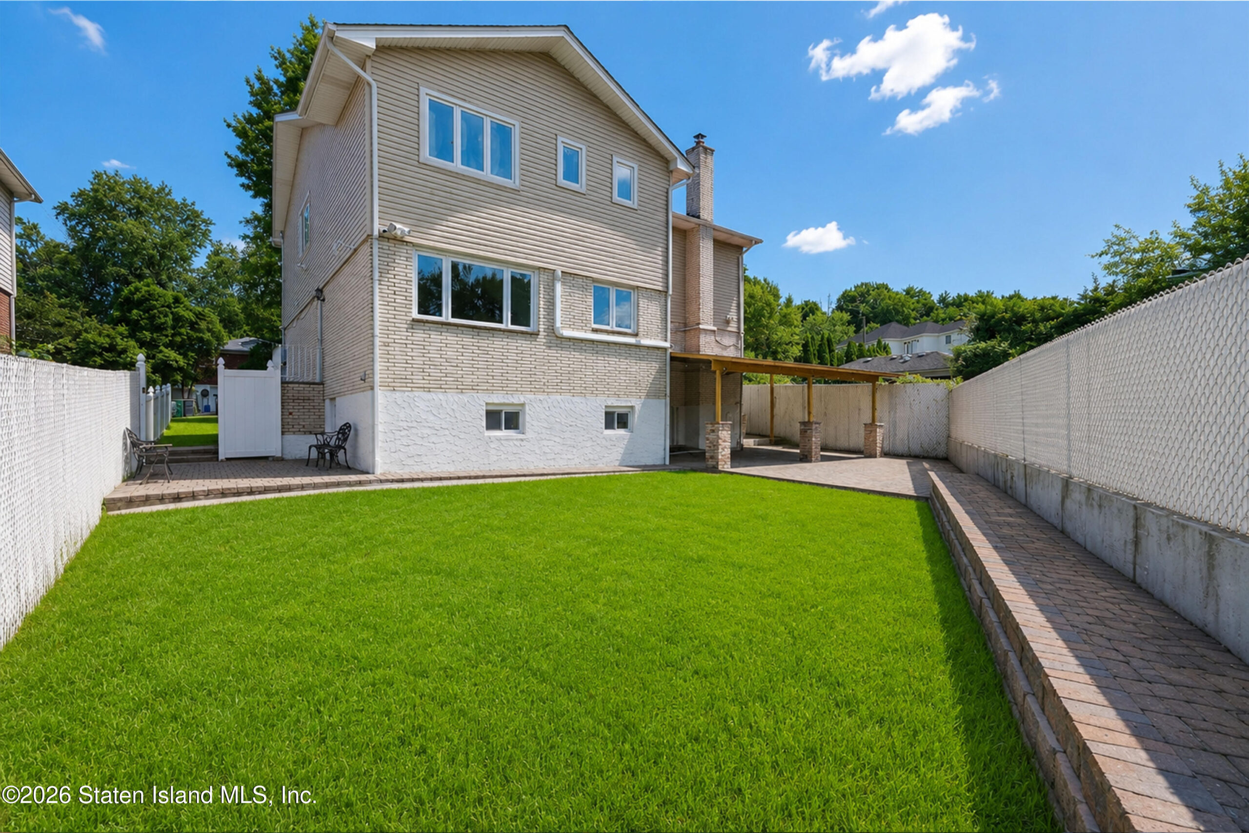 35 Cattaraugus Street Image 5