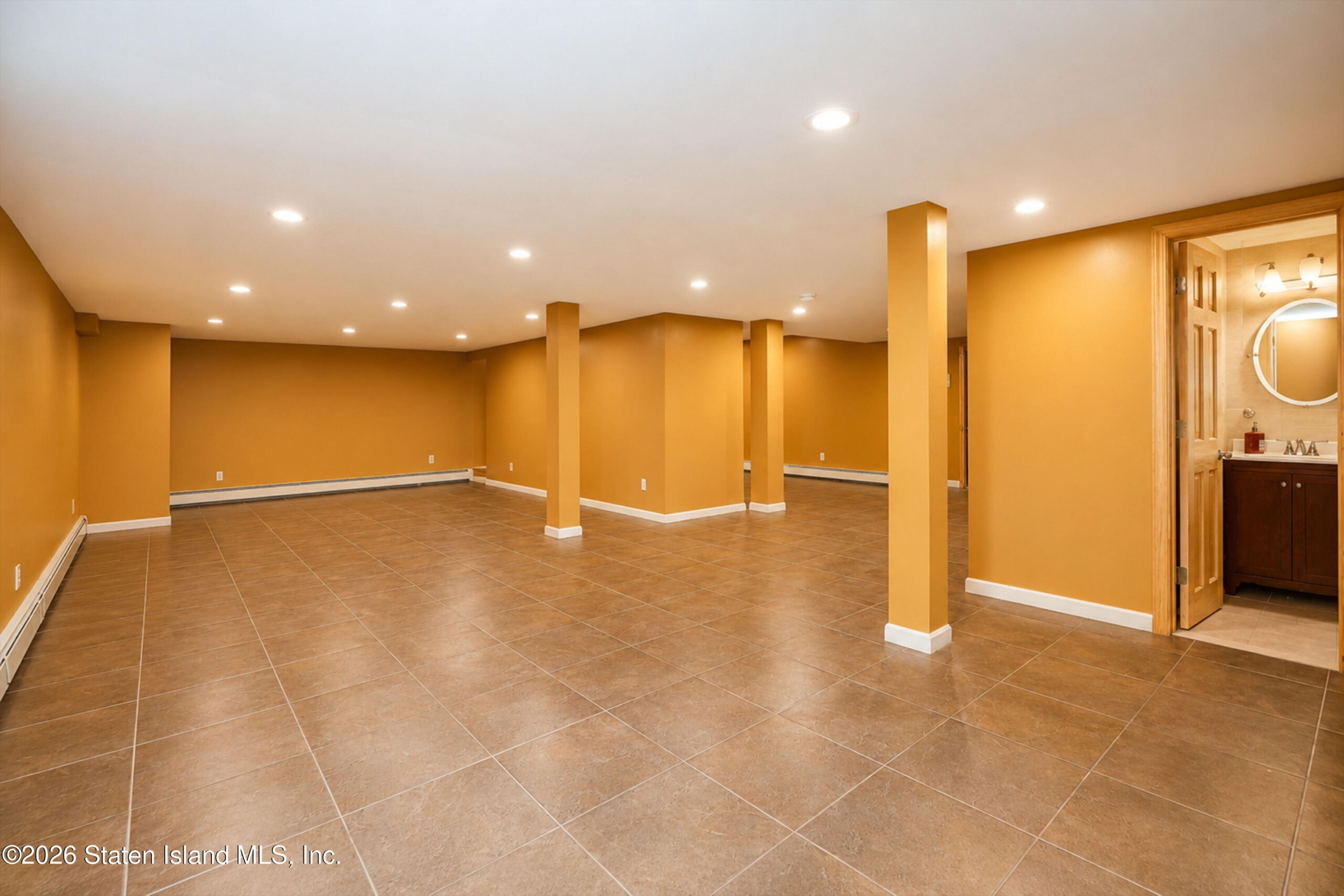 35 Cattaraugus Street, Staten Island, NY, 10301 image 46