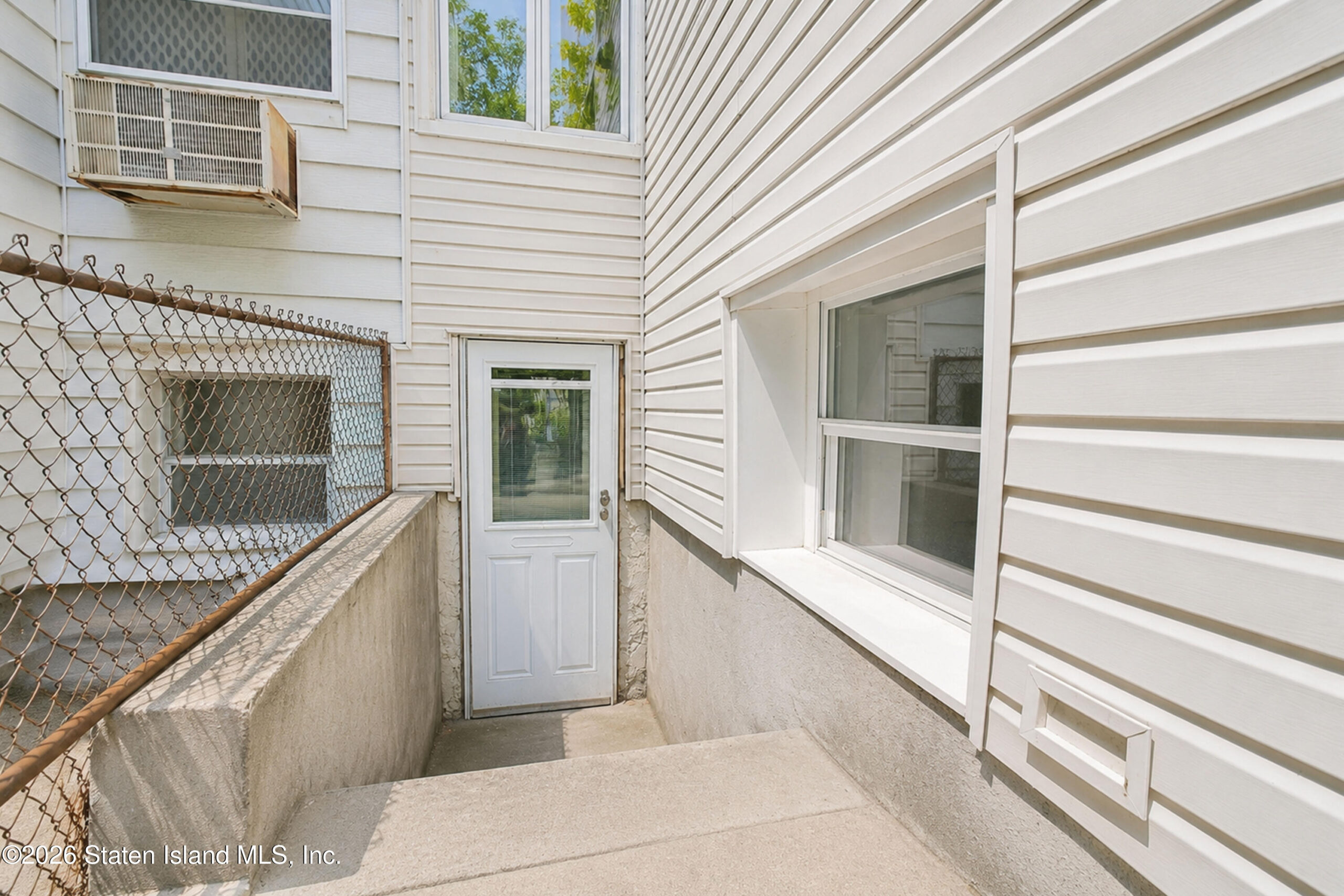 1668 Bay Ridge Parkway, Brooklyn, NY, 11204 image 31