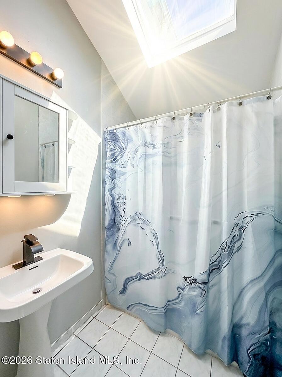 23 Latourette Lane, Staten Island, NY, 10314 image 13