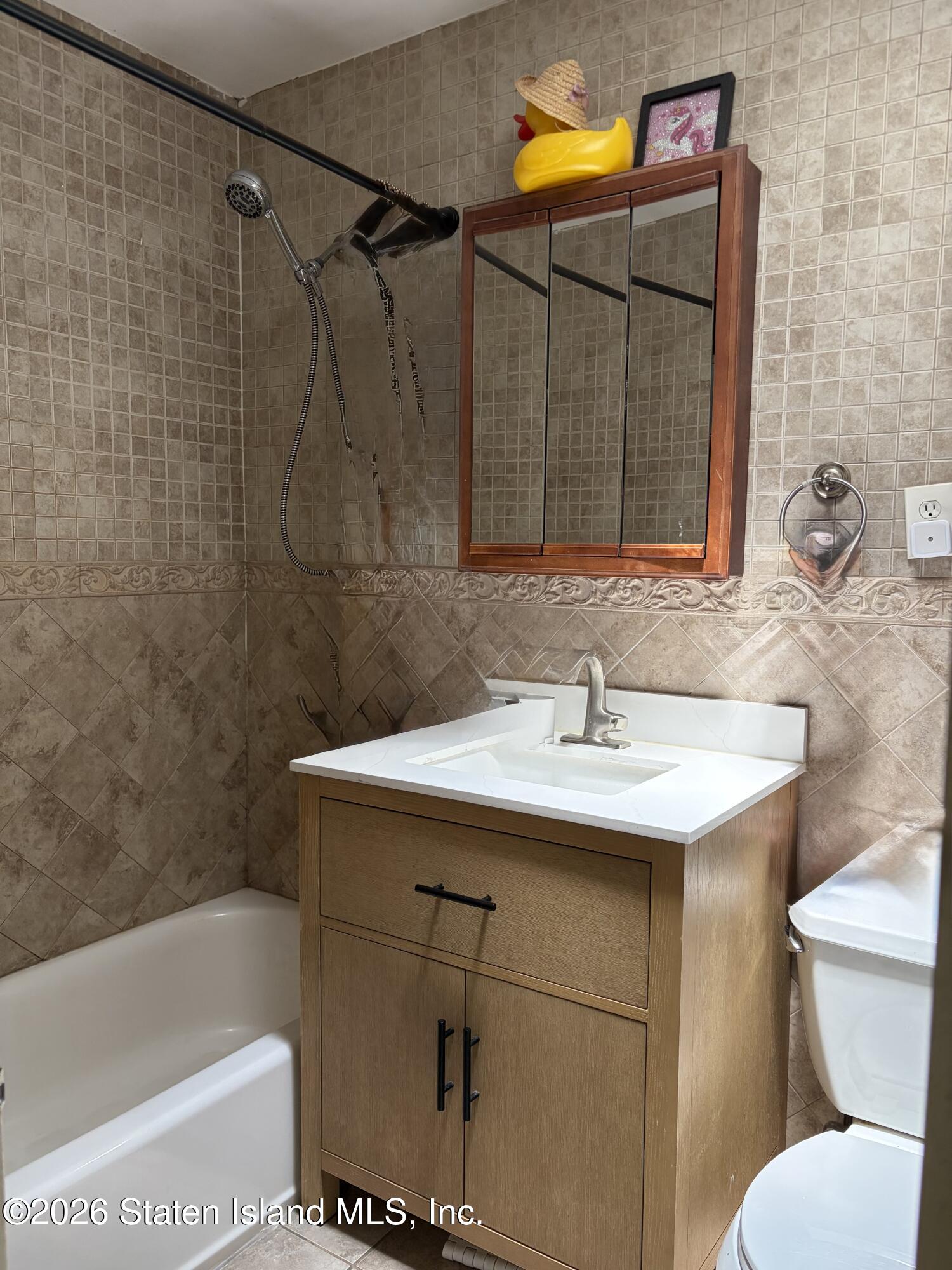 69-27 169th Street, Queens, NY, 11365 image 9