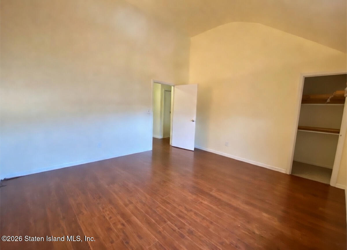 239 Dover Green, Staten Island, NY, 10312 image 10