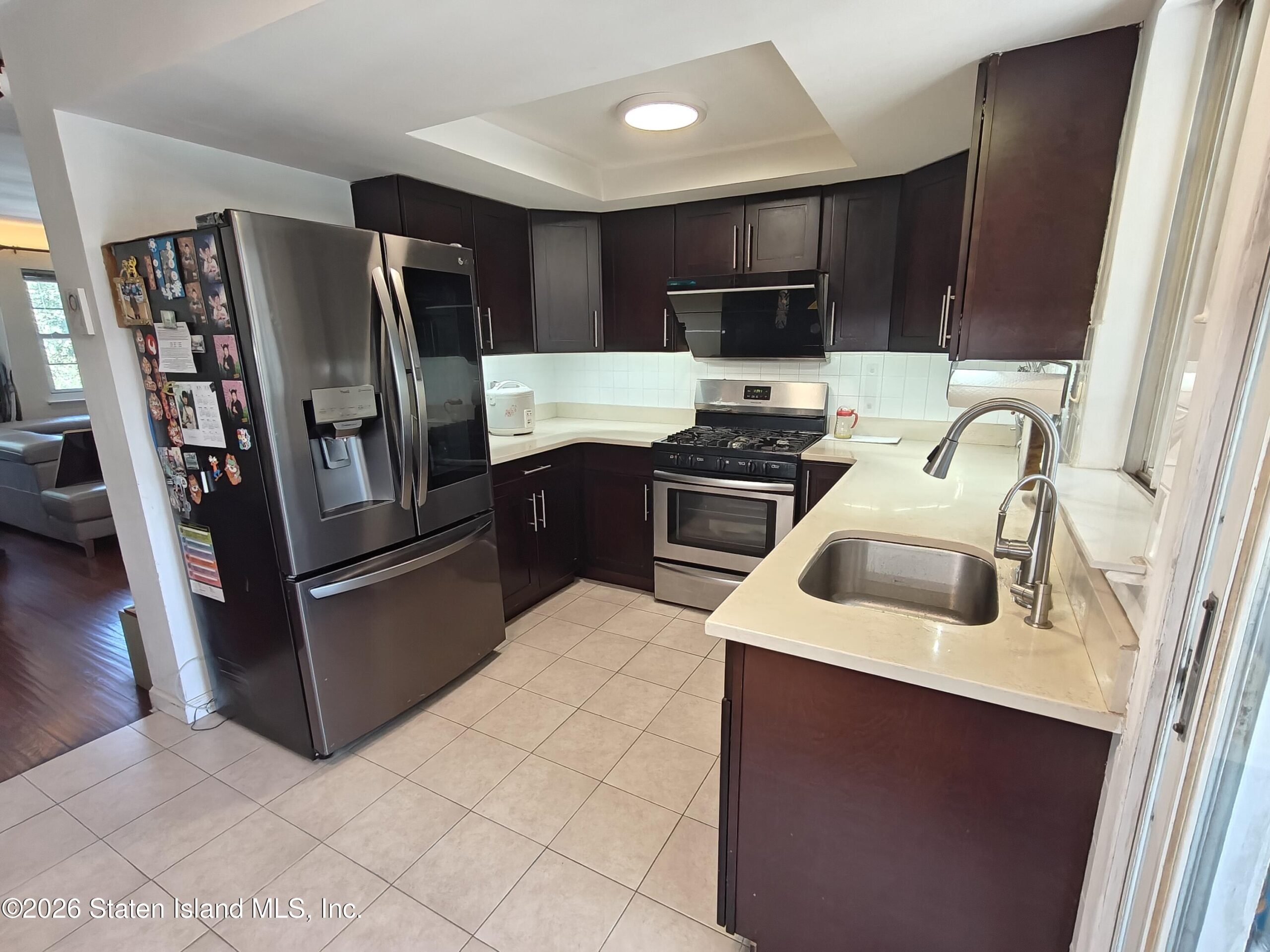 239 Dover Green Image 5