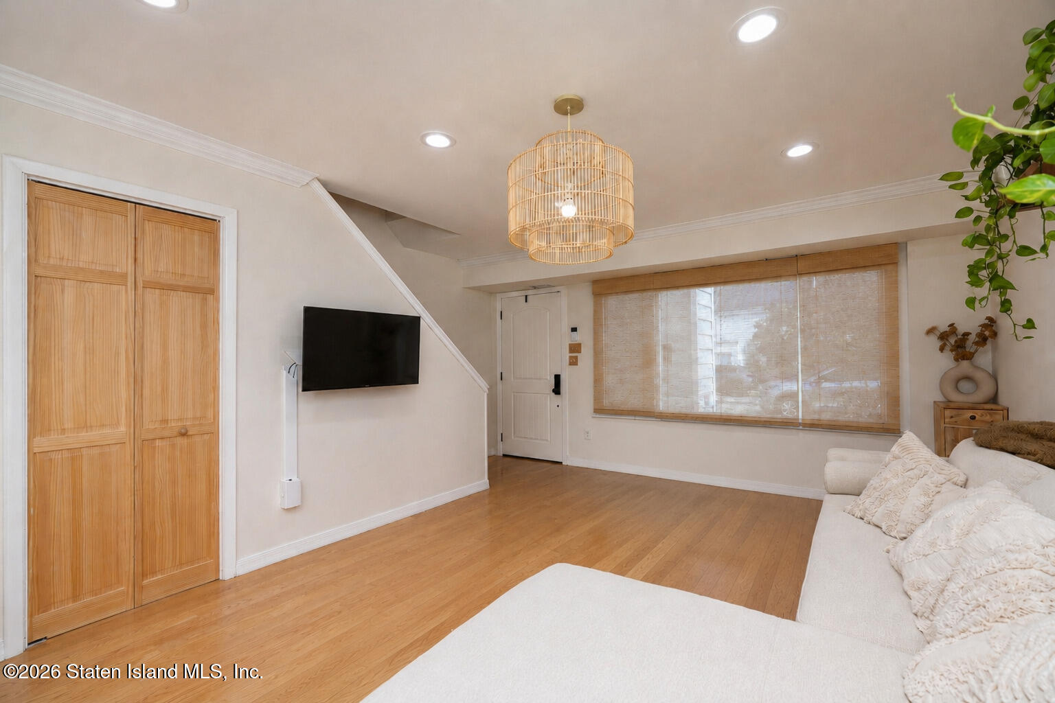 94 Hampton Green, Staten Island, NY, 10312 image 8