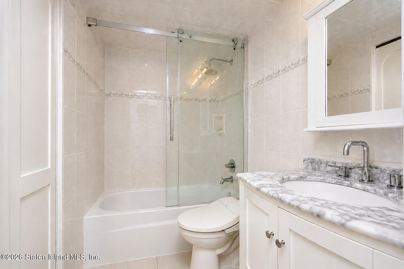 94 Hampton Green, Staten Island, NY, 10312 image 17