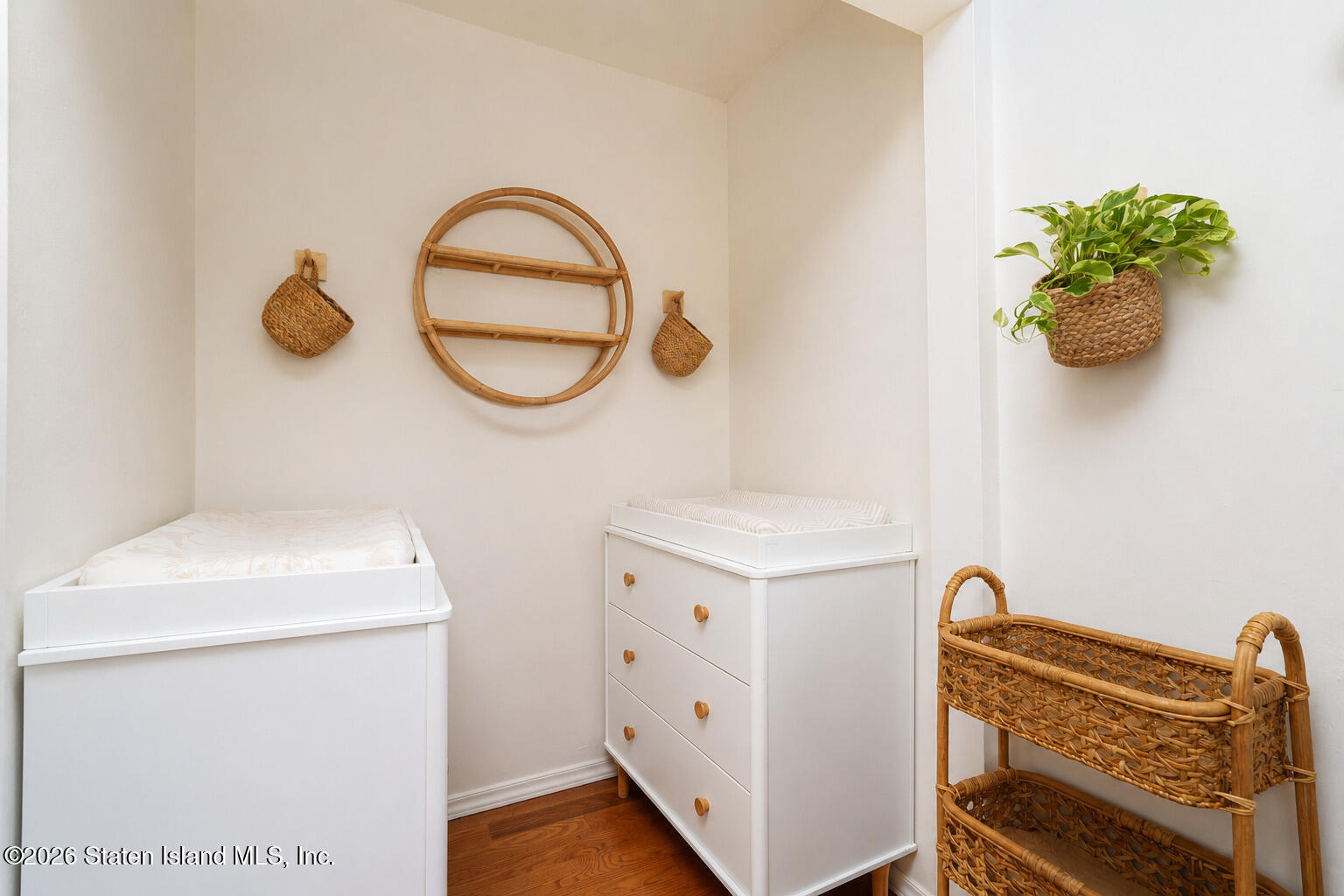 94 Hampton Green, Staten Island, NY, 10312 image 23