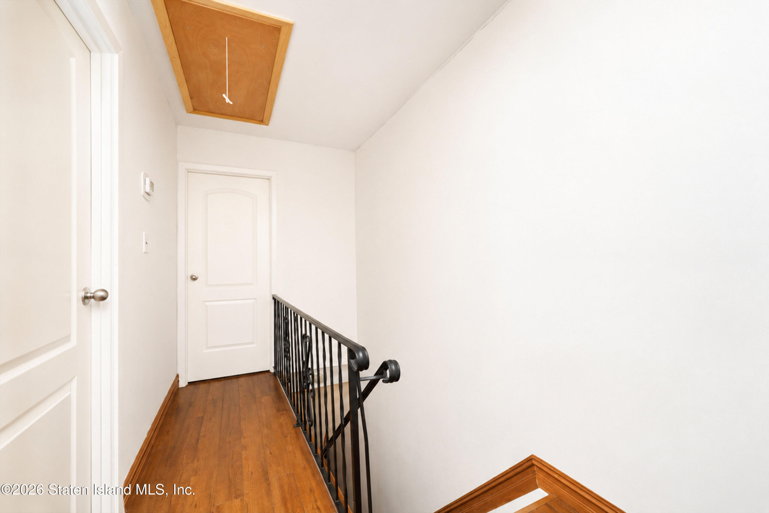 37 Middle Loop Road, Staten Island, NY, 10308 image 18