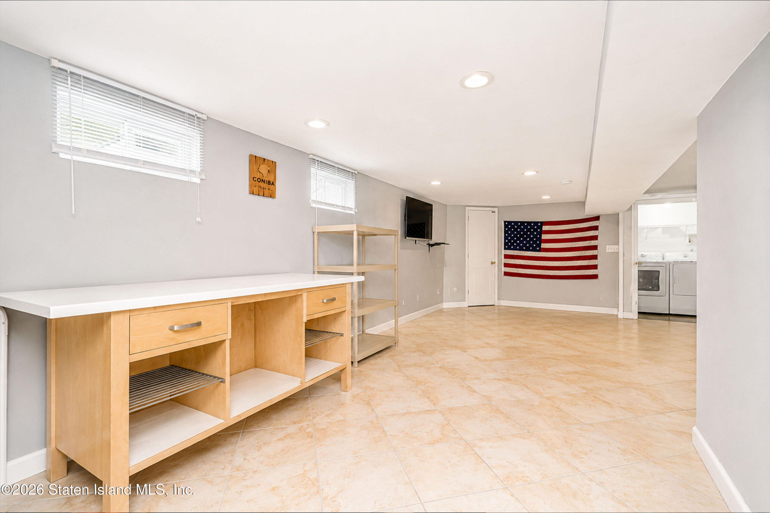 37 Middle Loop Road, Staten Island, NY, 10308 image 32