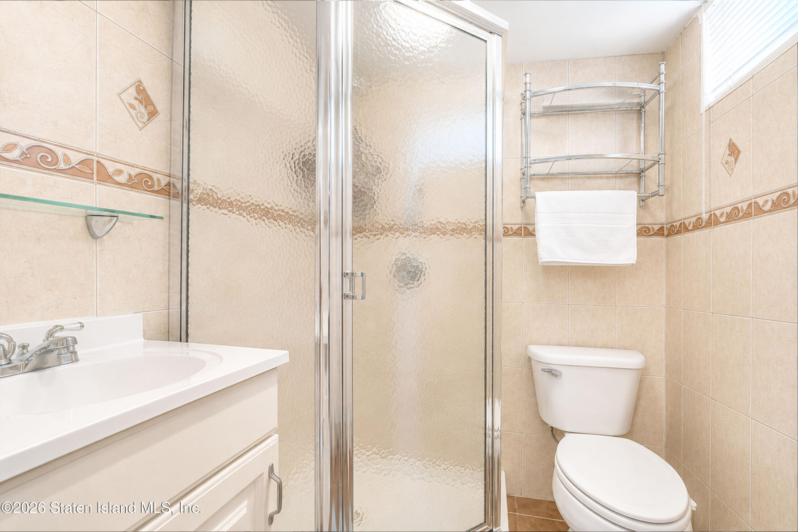 37 Middle Loop Road, Staten Island, NY, 10308 image 34