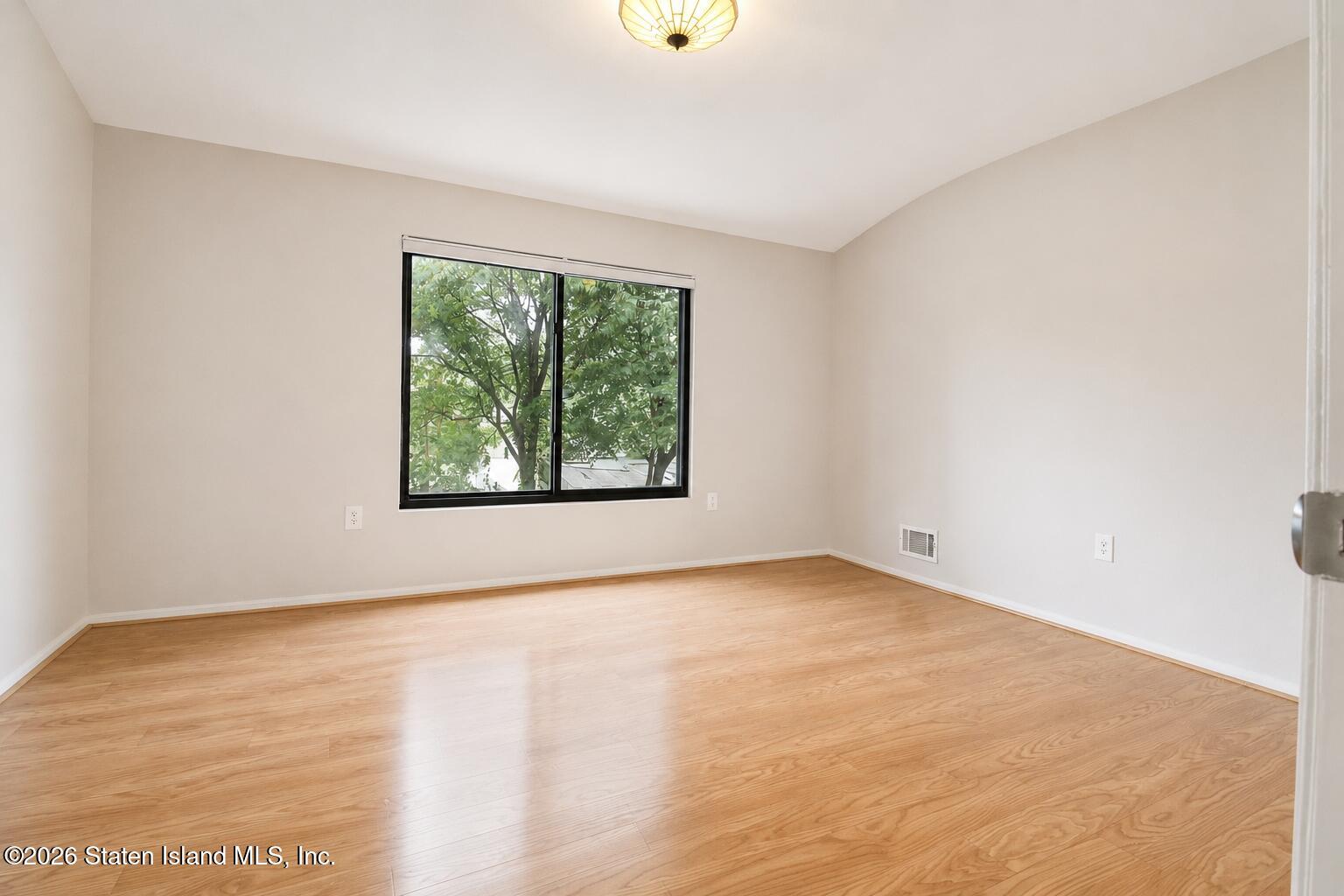 891 Patterson Avenue, Staten Island, NY, 10306 image 25