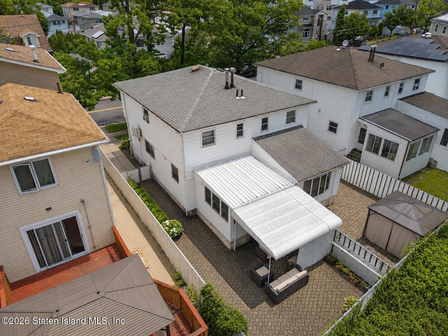 58 Columbus Avenue Image 3
