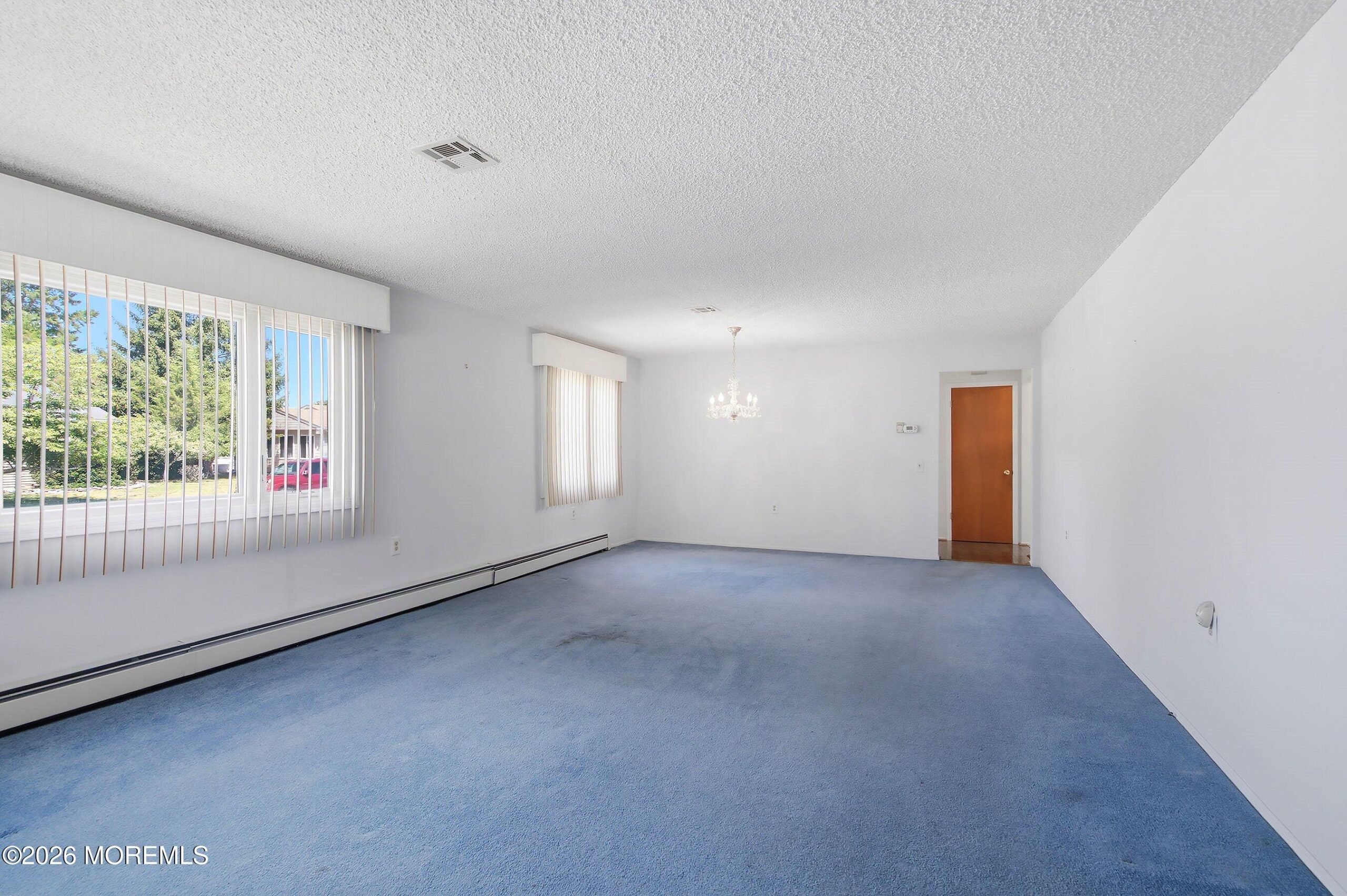 157 Pulaski Boulevard Image 4