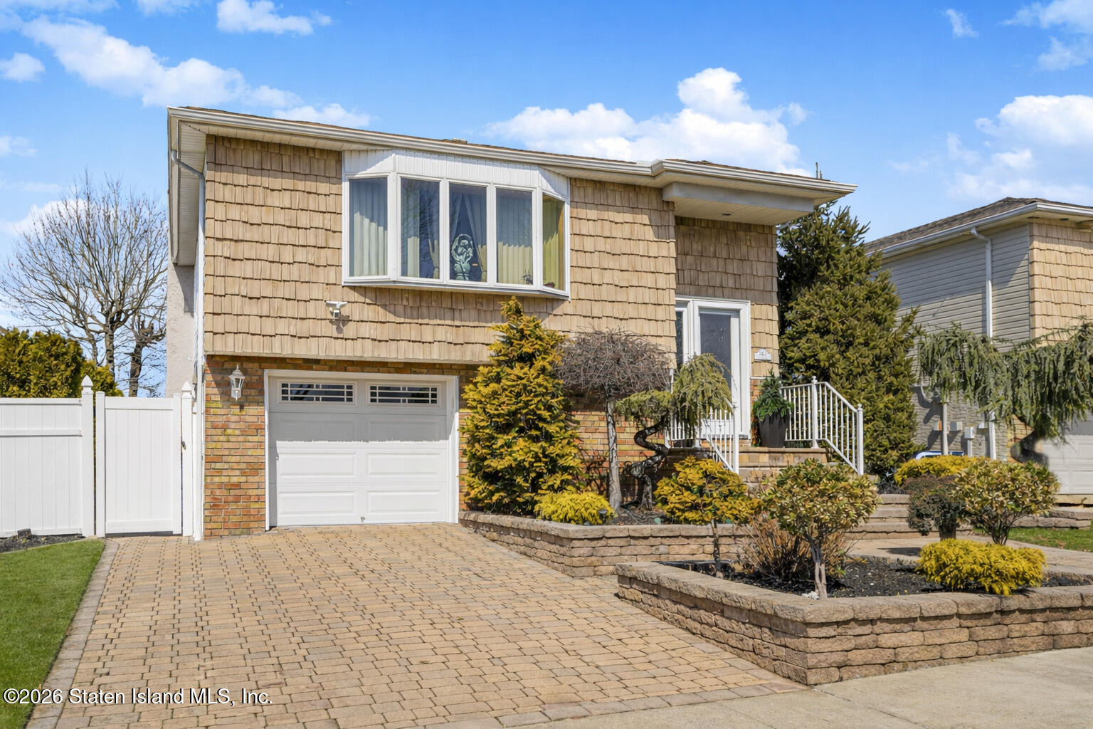 767 Lamont Avenue Image 5