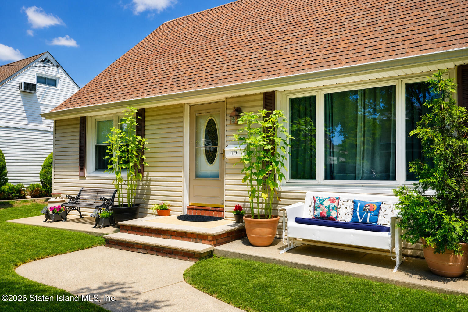 177 Lander Avenue Image 1