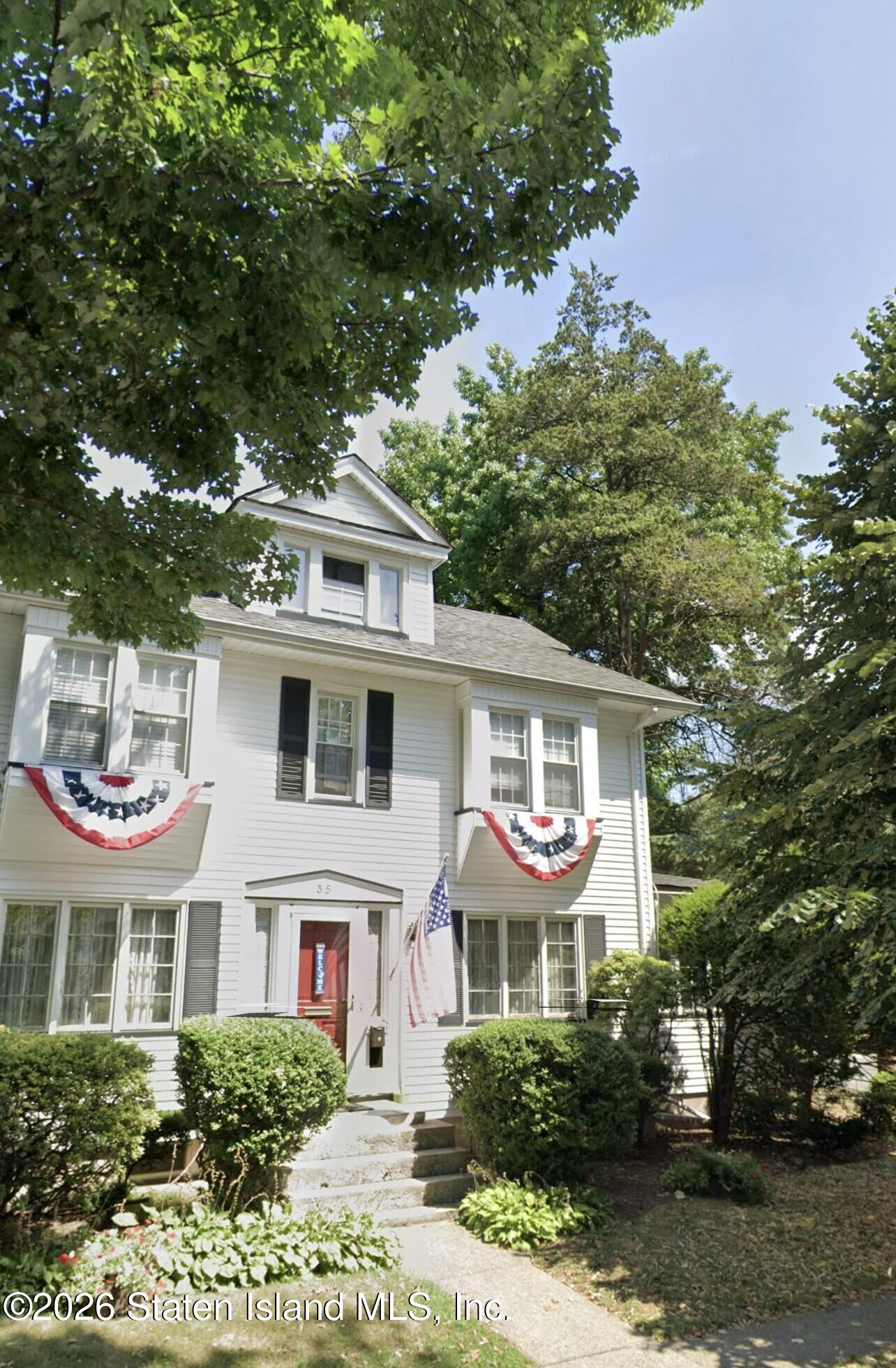 35 Livingston Court Image 3