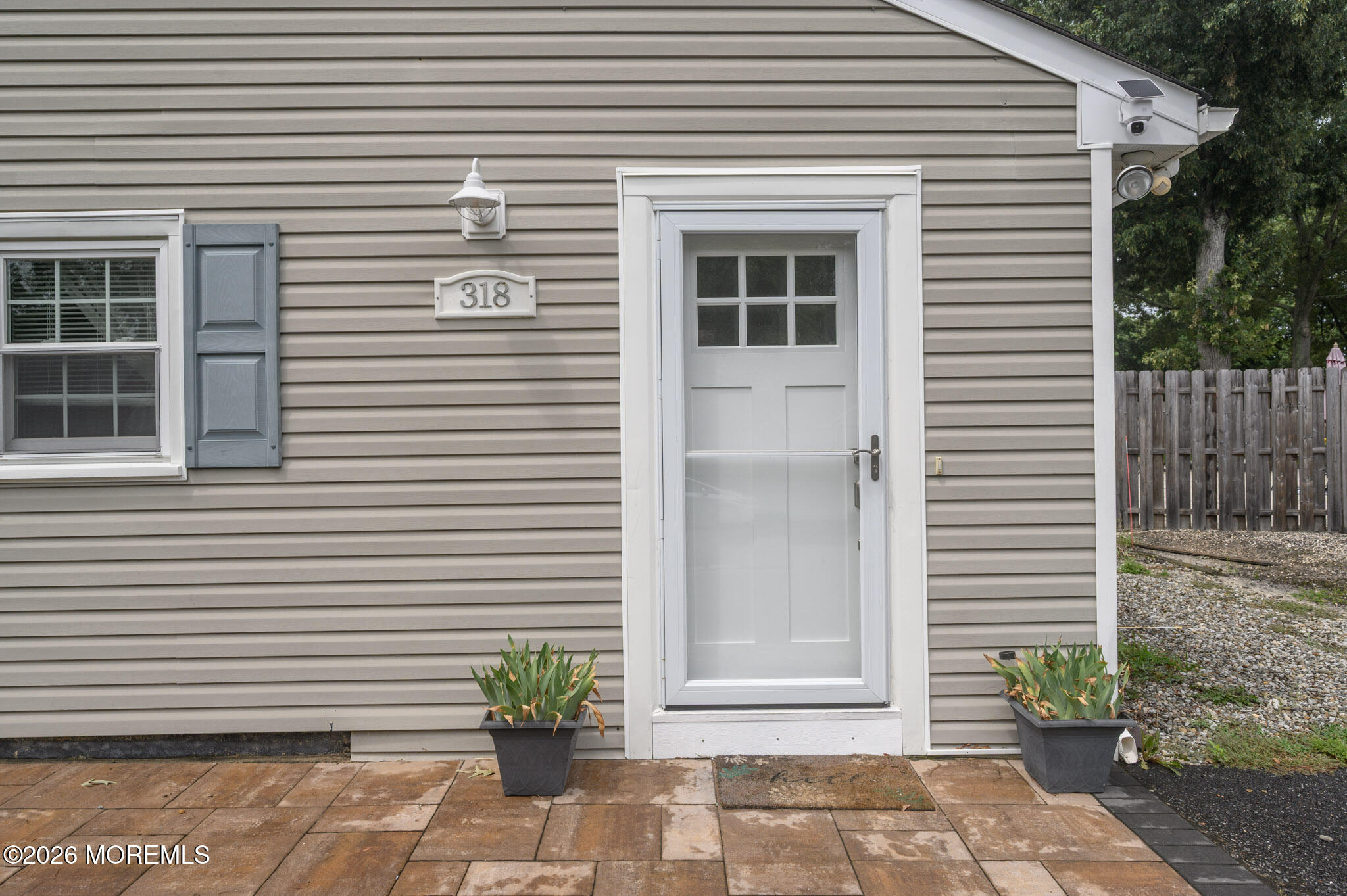 318 Hemlock Drive Image 2