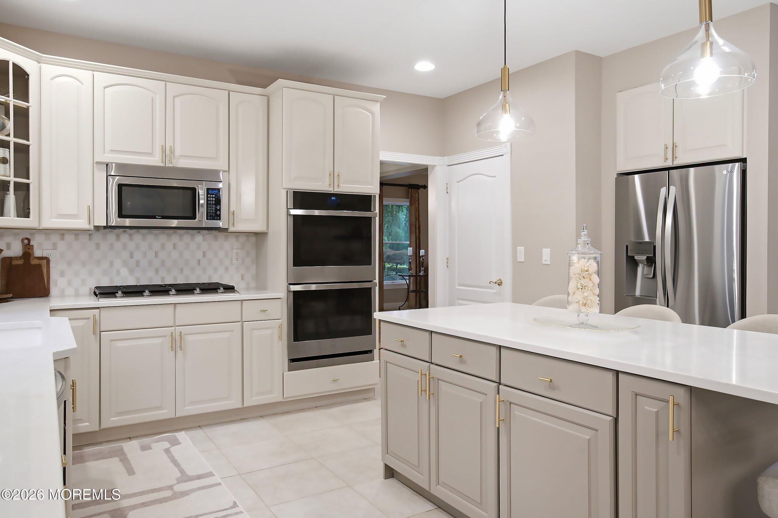 338 Valley View Circle, Freehold, NJ, 07728 image 18