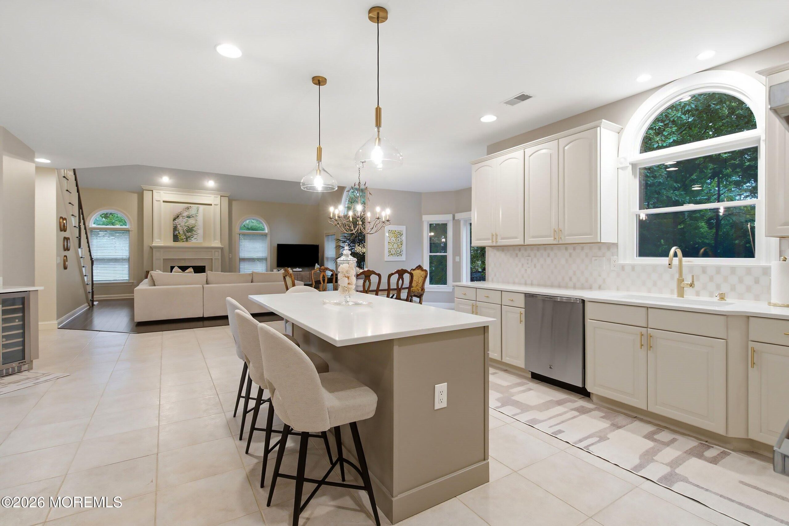 338 Valley View Circle, Freehold, NJ, 07728 image 19