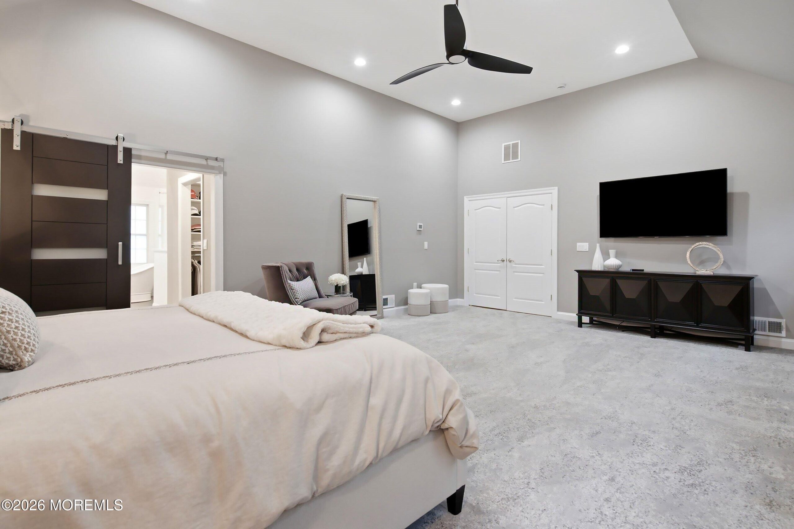 338 Valley View Circle, Freehold, NJ, 07728 image 31