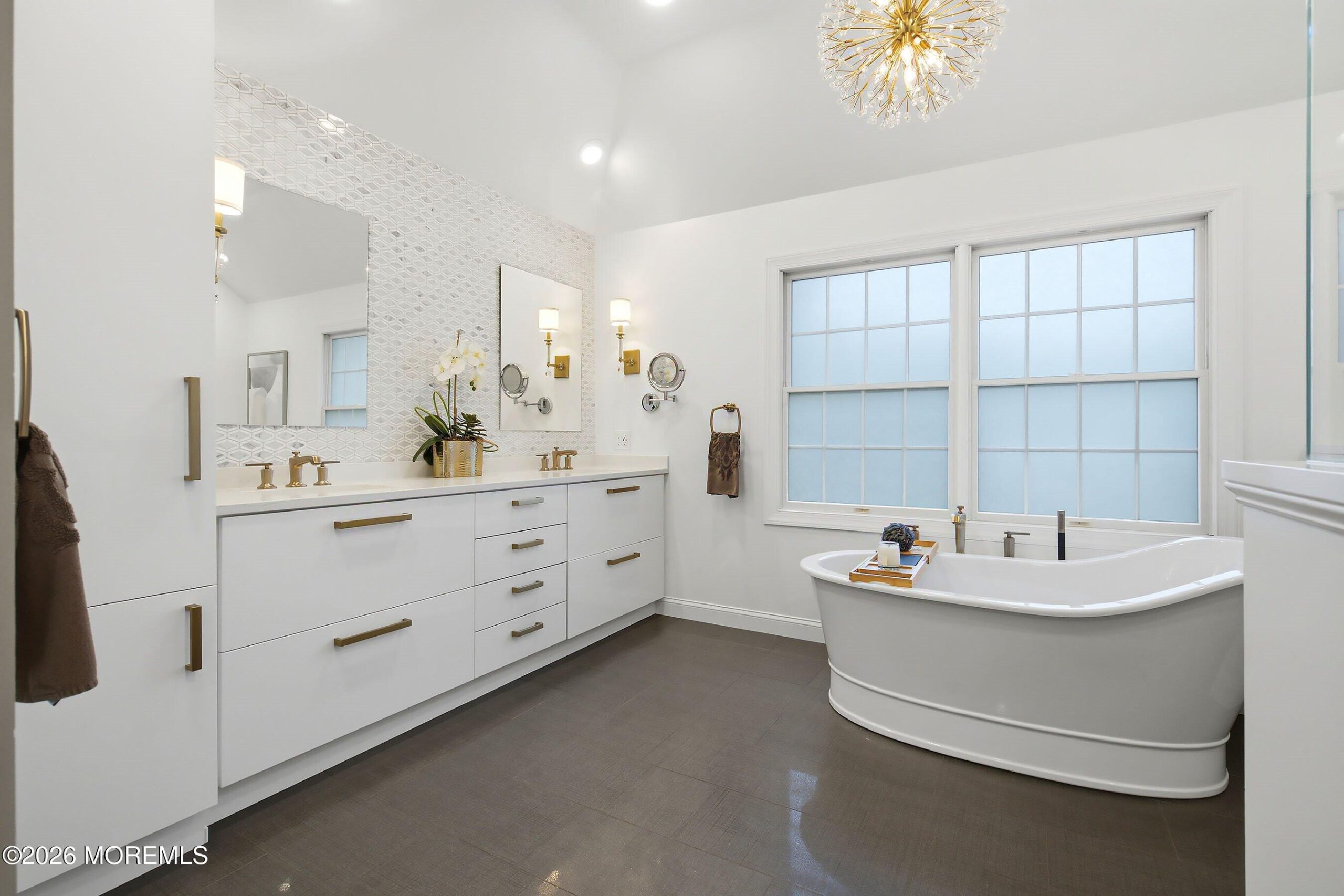 338 Valley View Circle, Freehold, NJ, 07728 image 34