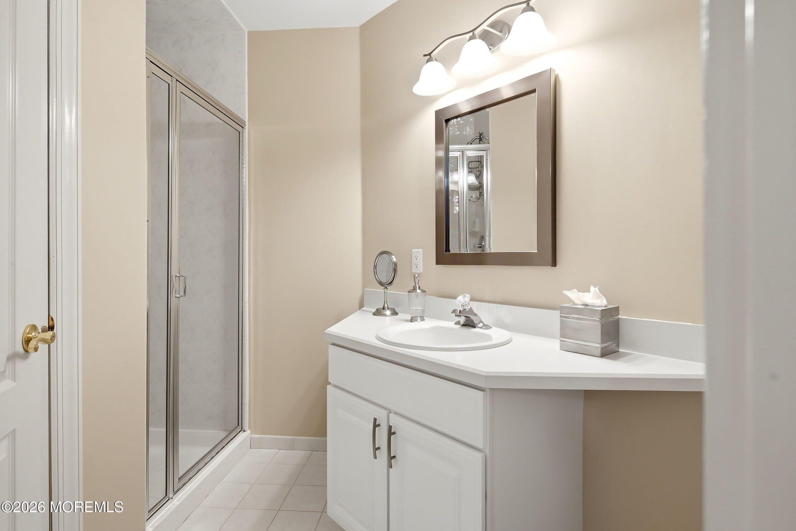 338 Valley View Circle, Freehold, NJ, 07728 image 38