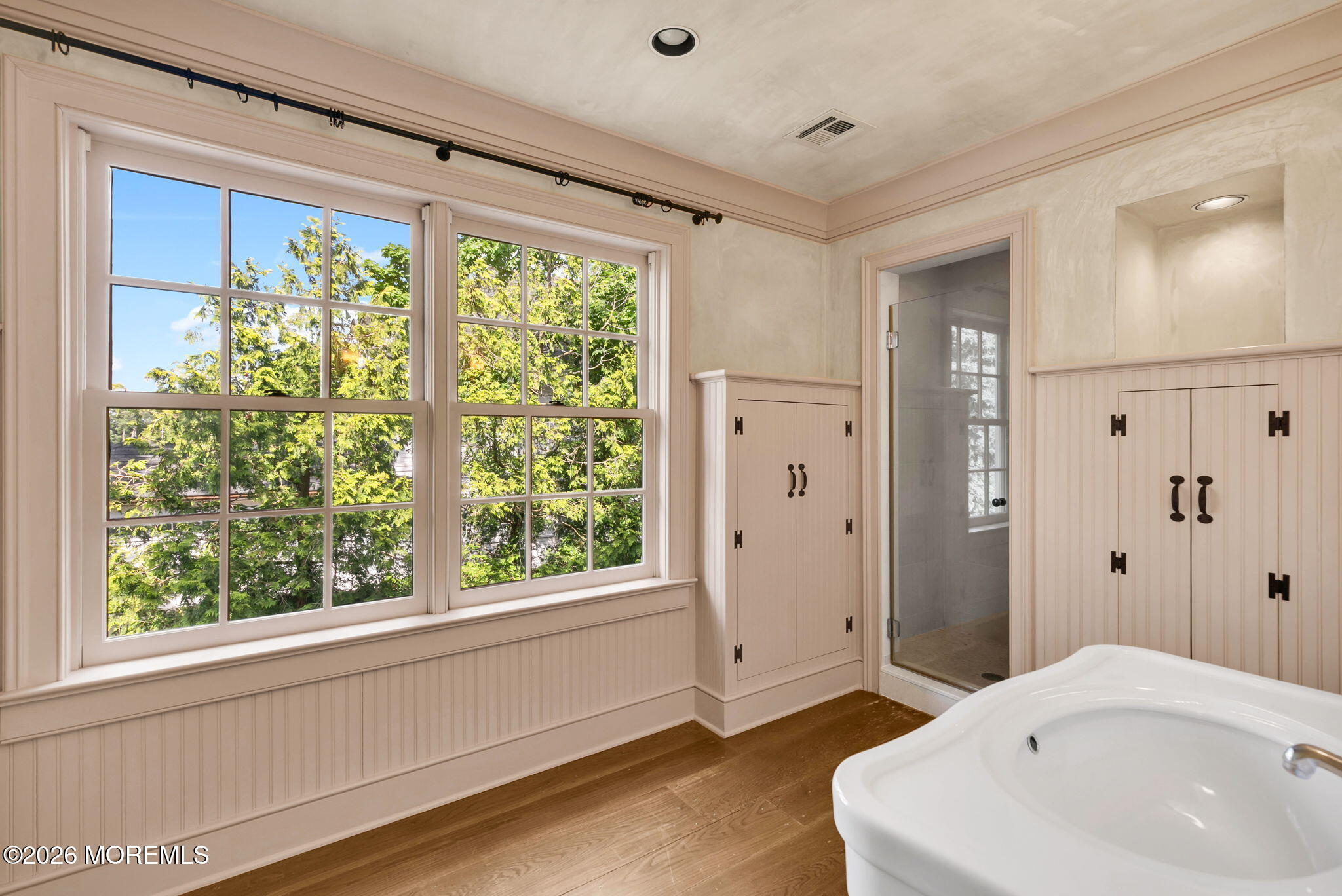 100/98 W River Road, Rumson, NJ, 07760 image 33