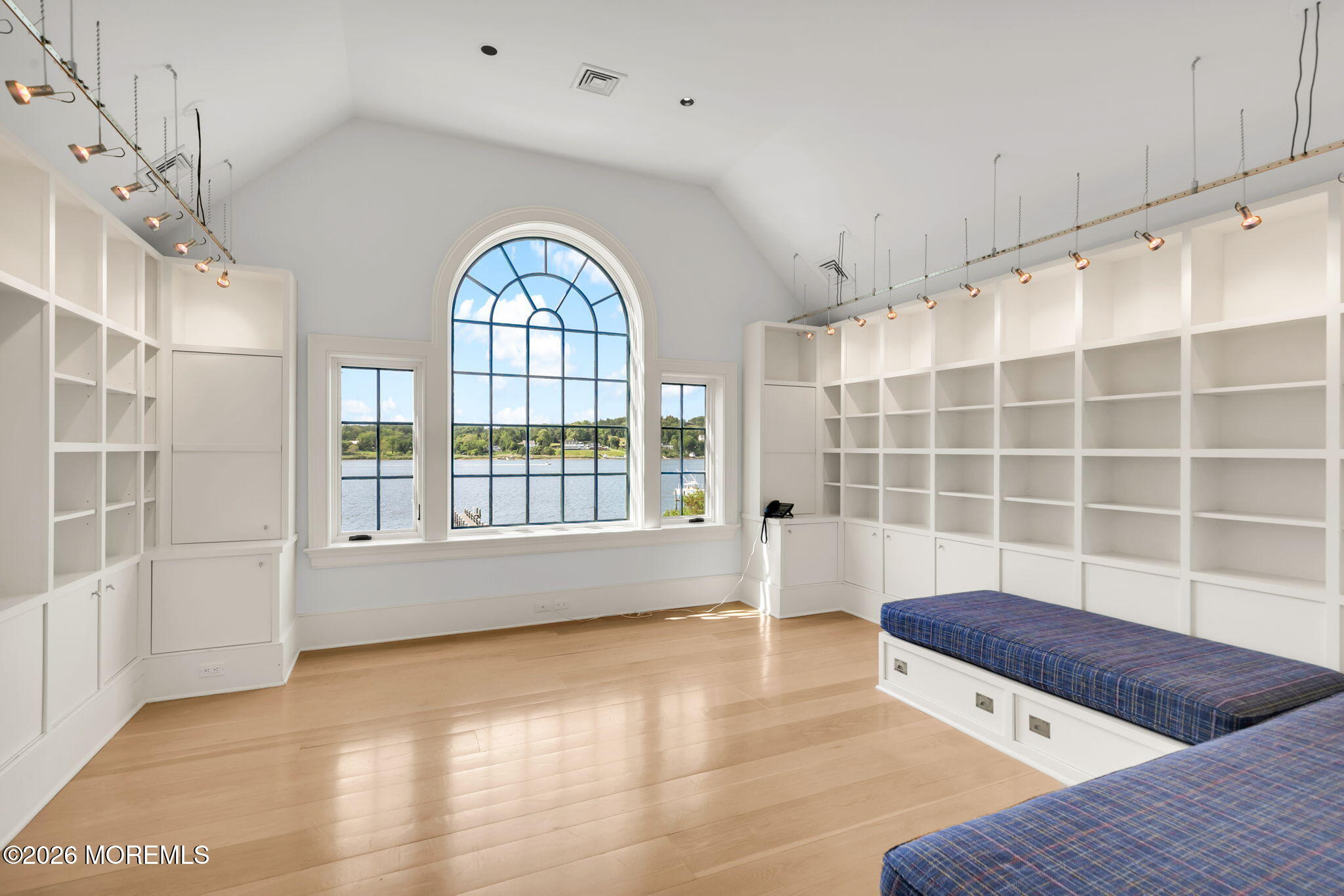 100/98 W River Road, Rumson, NJ, 07760 image 20