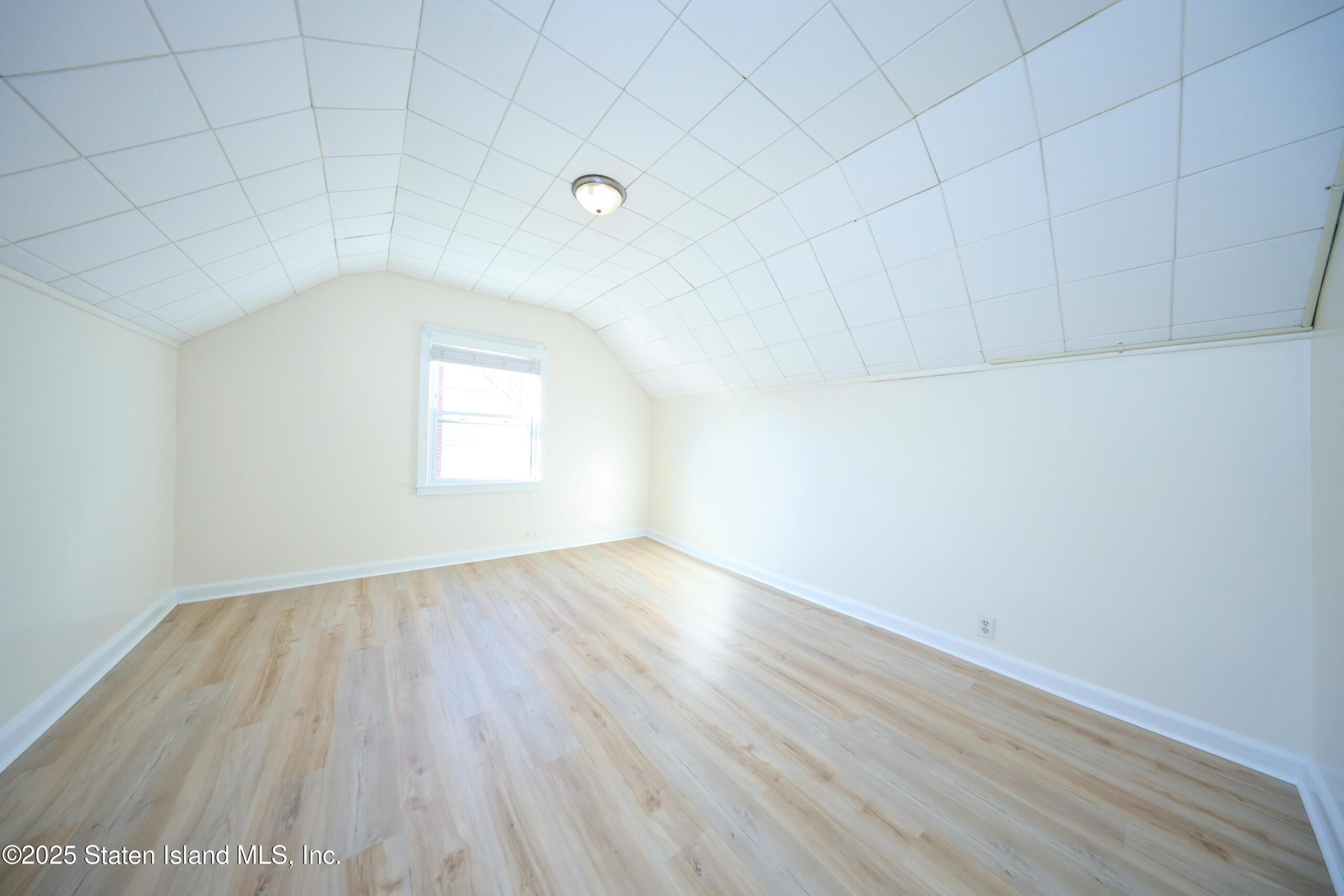 100 Sterling Avenue, Staten Island, NY, 10306 image 16