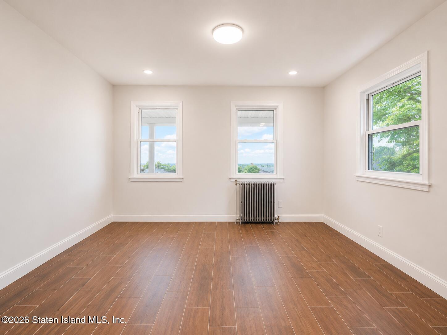 46 Eadie Place, Staten Island, NY, 10301 image 6