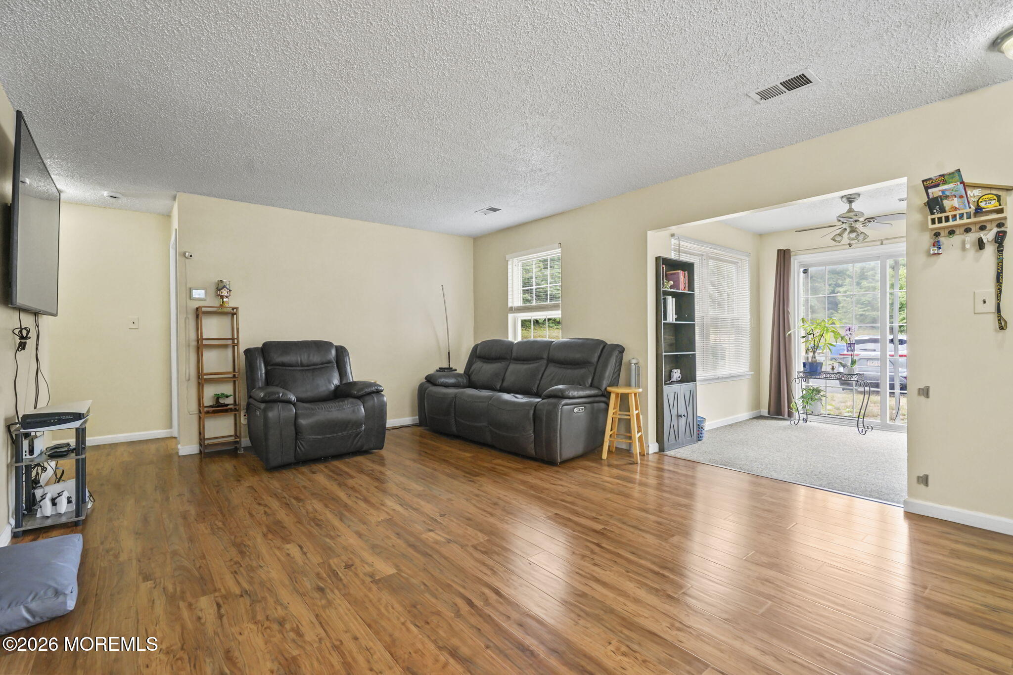 61 Frontier Way Image 5