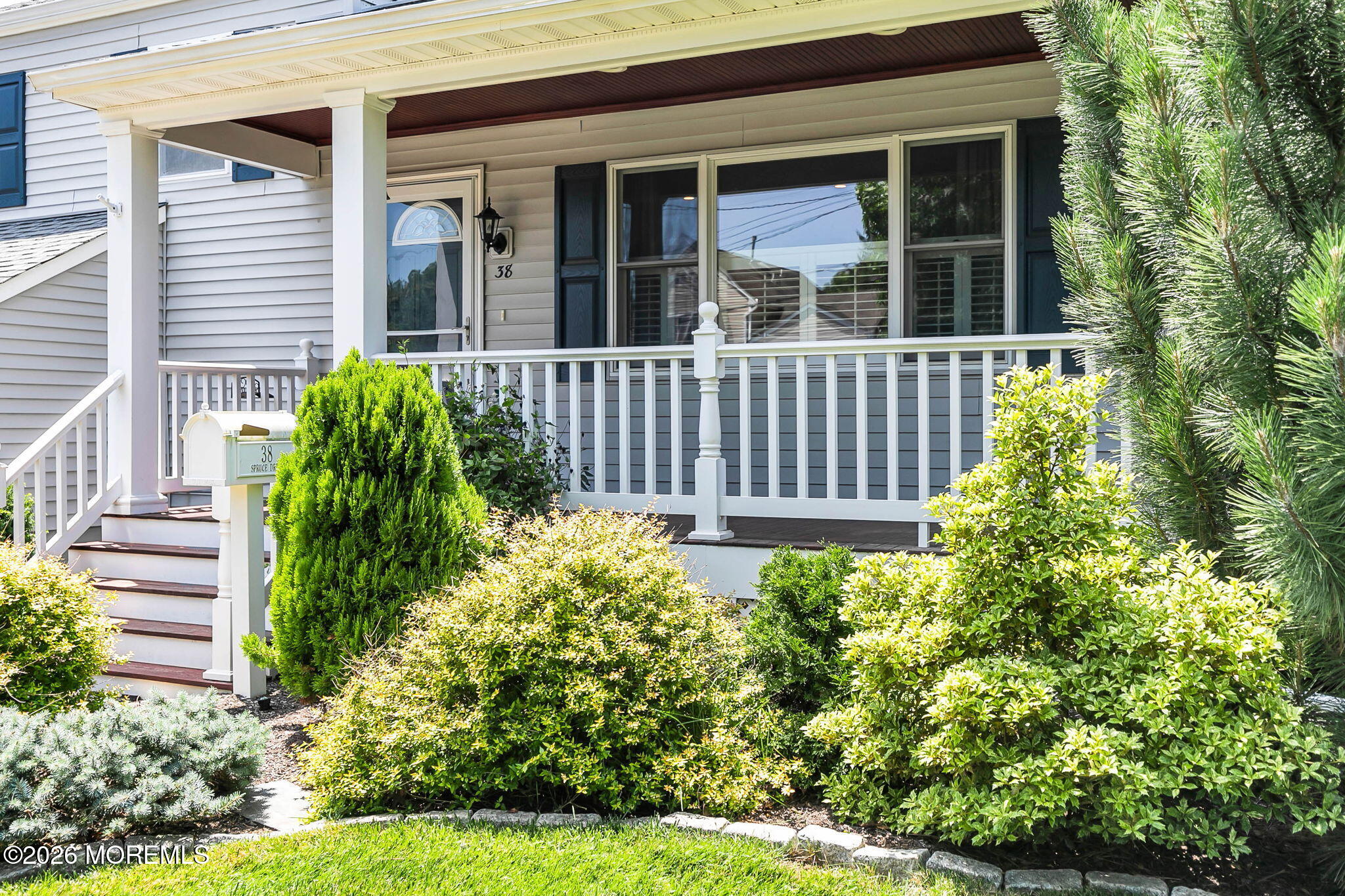 38 Spruce Drive Image 4