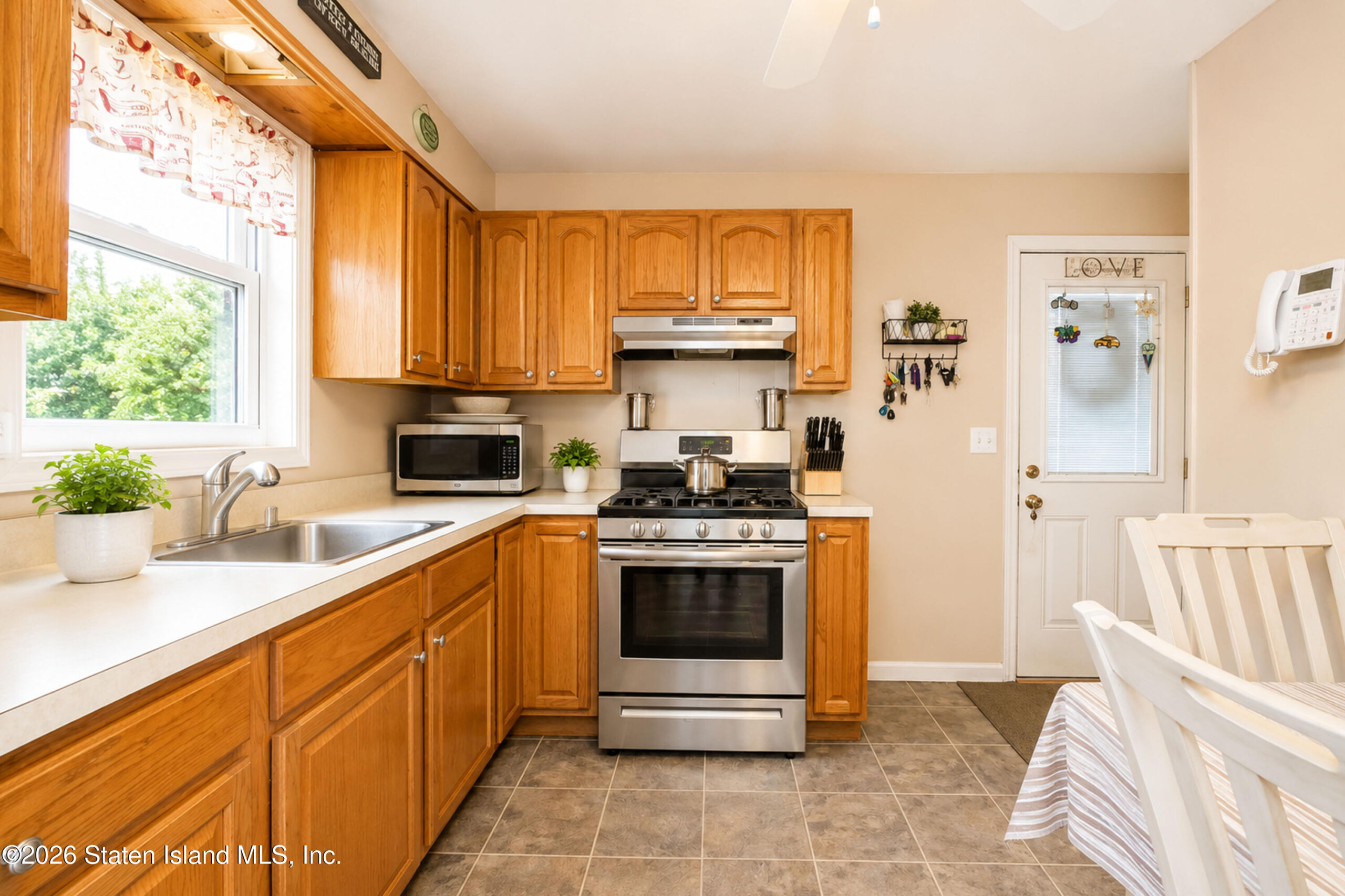 422 Isabella Avenue, Staten Island, NY, 10306 image 9