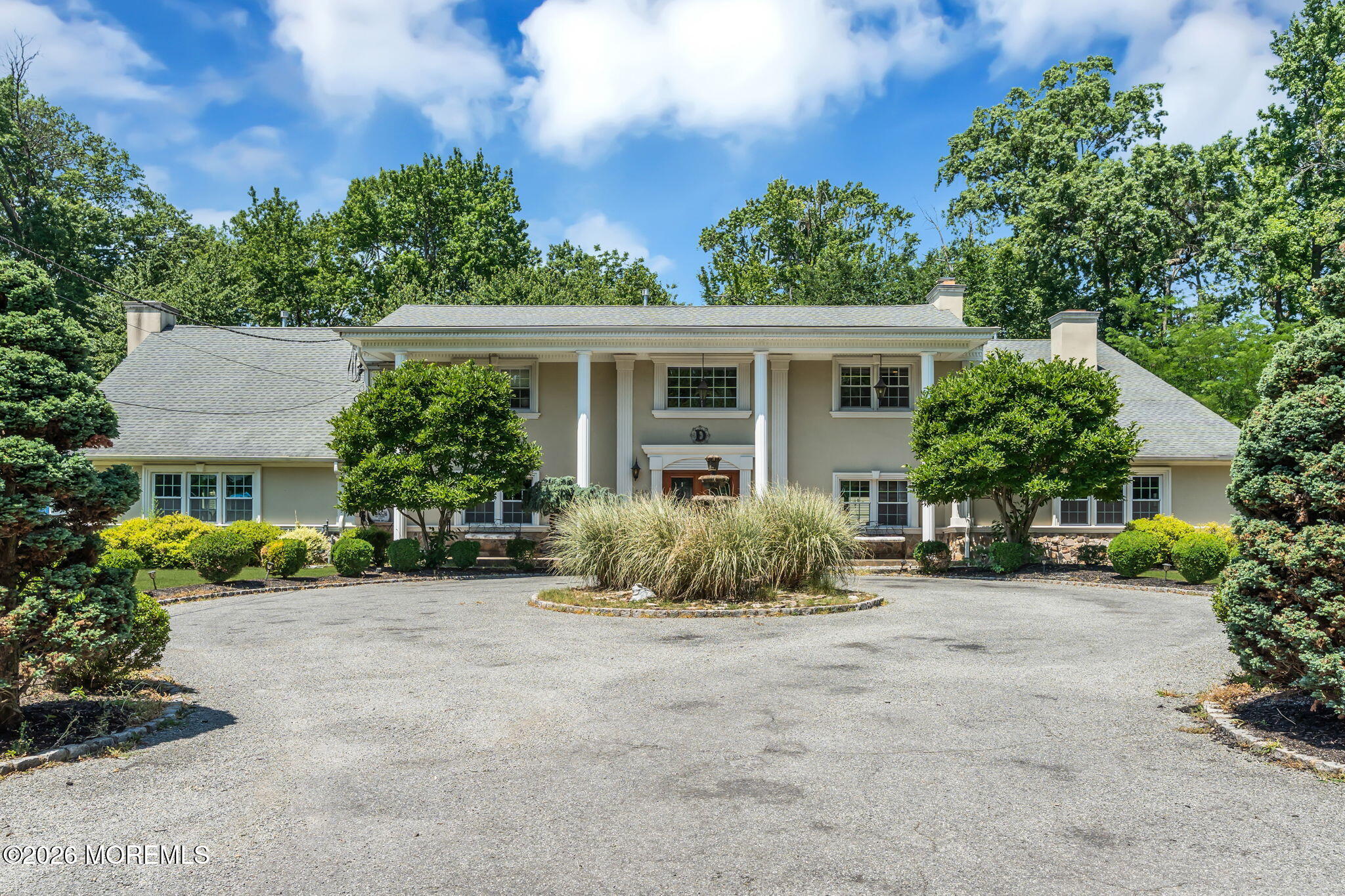 559 Colonia Boulevard Image 2