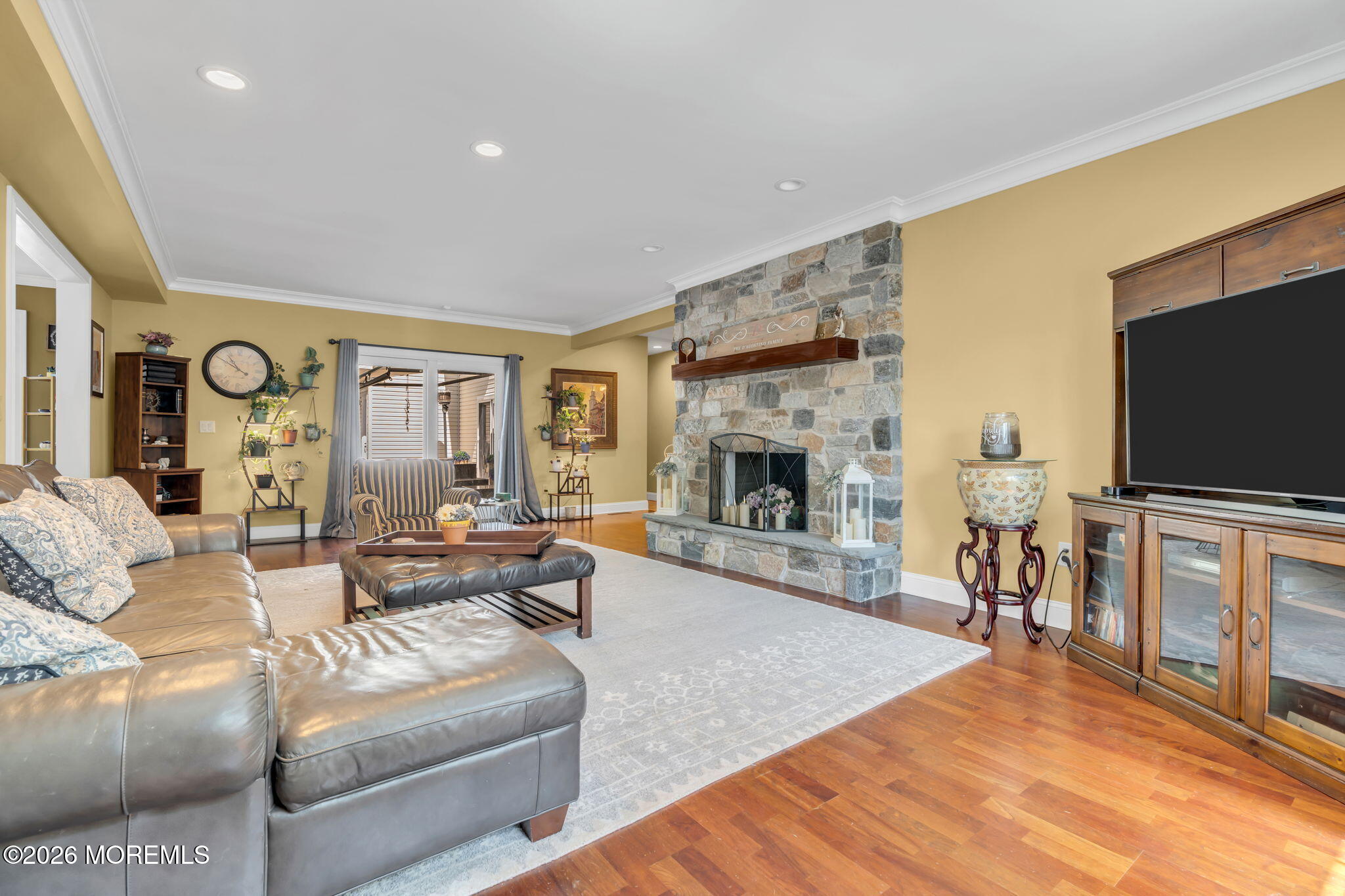 559 Colonia Boulevard, Colonia, NJ, 07067 image 14
