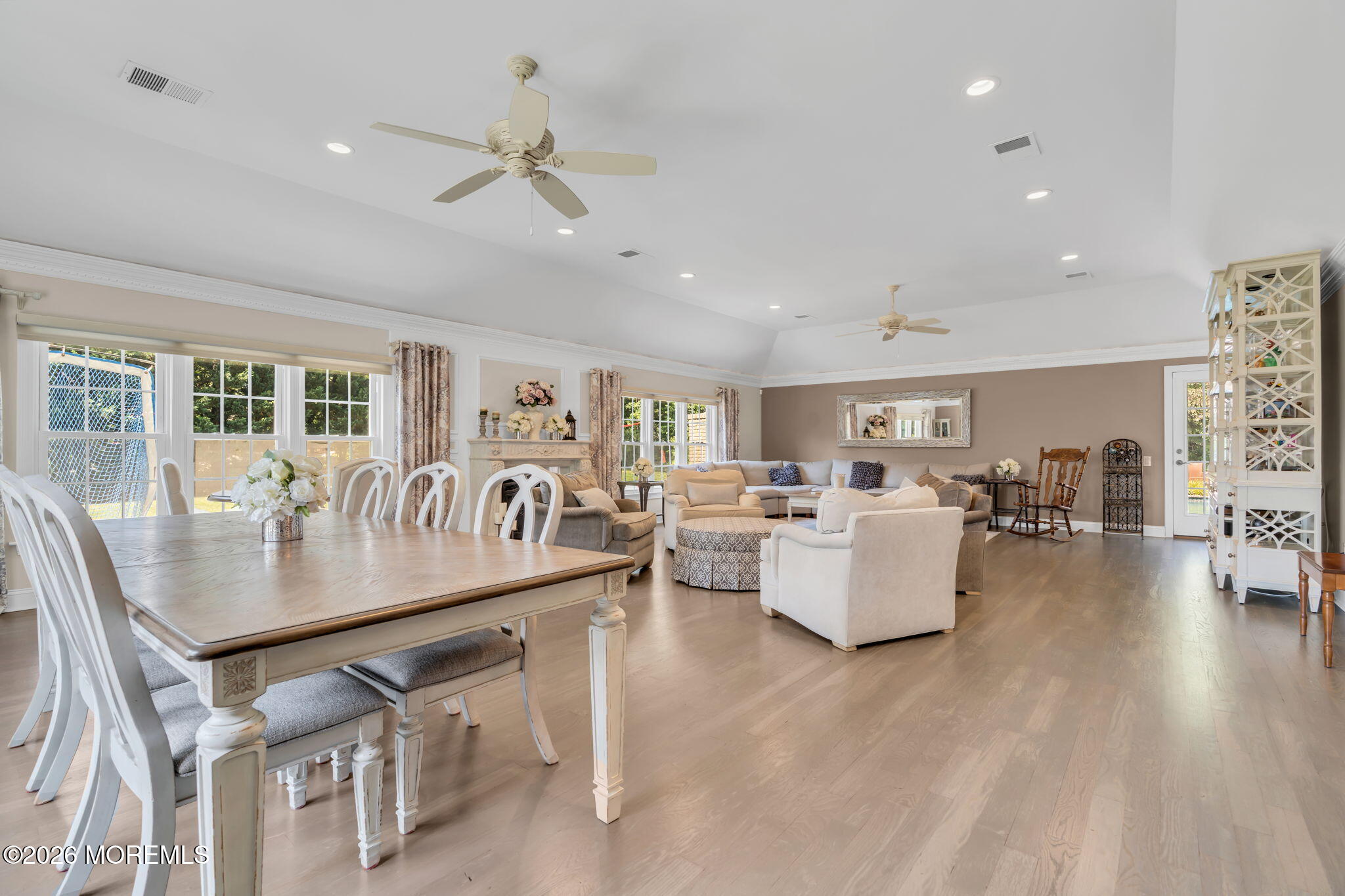 559 Colonia Boulevard, Colonia, NJ, 07067 image 25