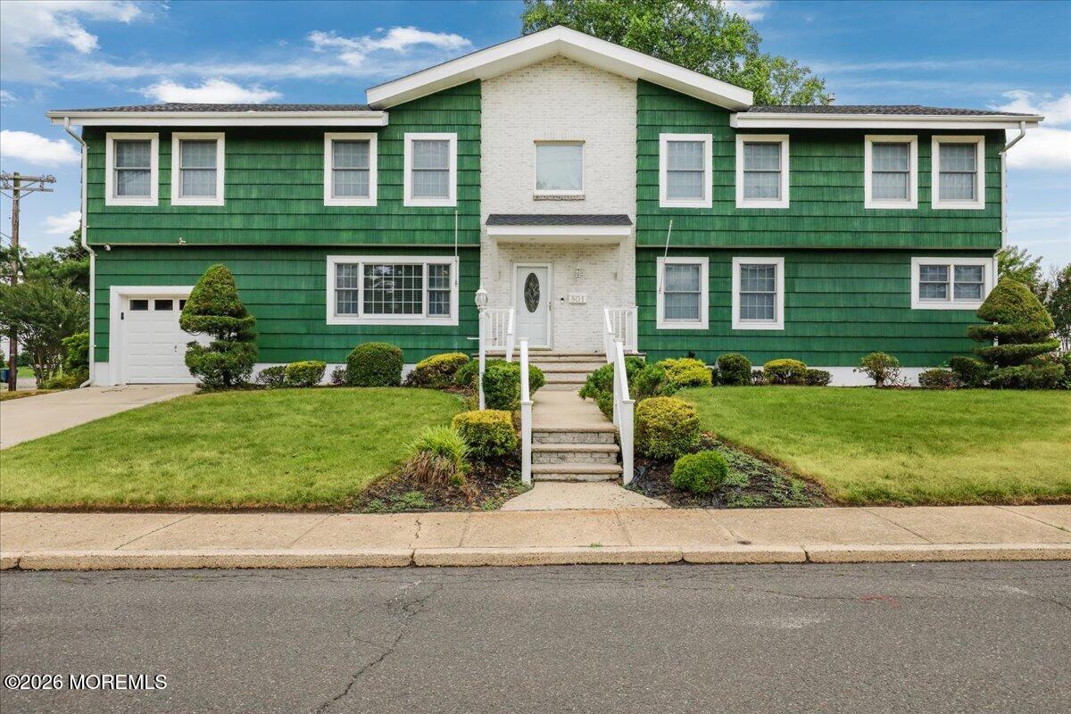 801 Stamford Drive Image 3