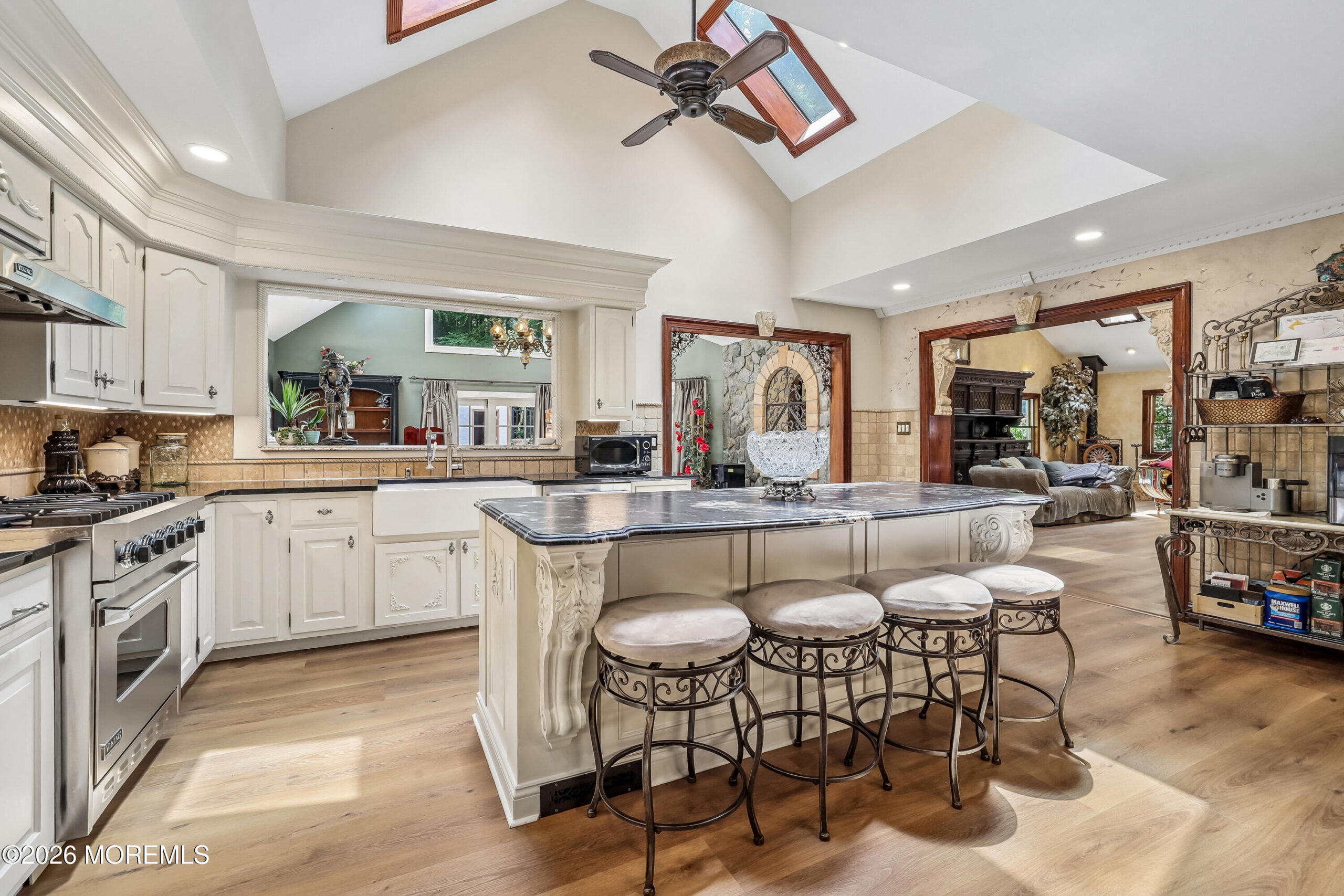827 Holmdel Road, Holmdel, NJ, 07733 image 13
